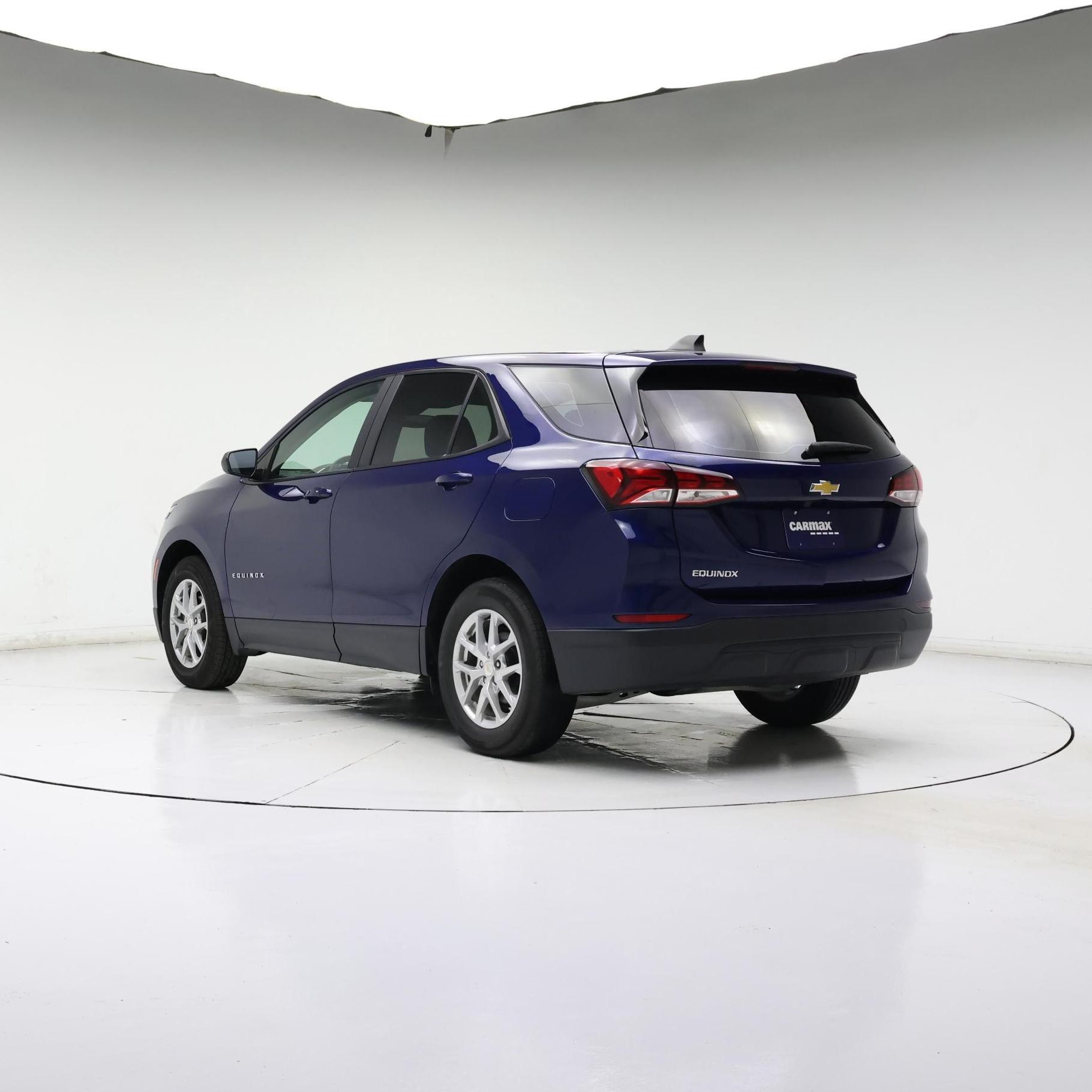 Thumbnail: 2022 Chevrolet Equinox - 2