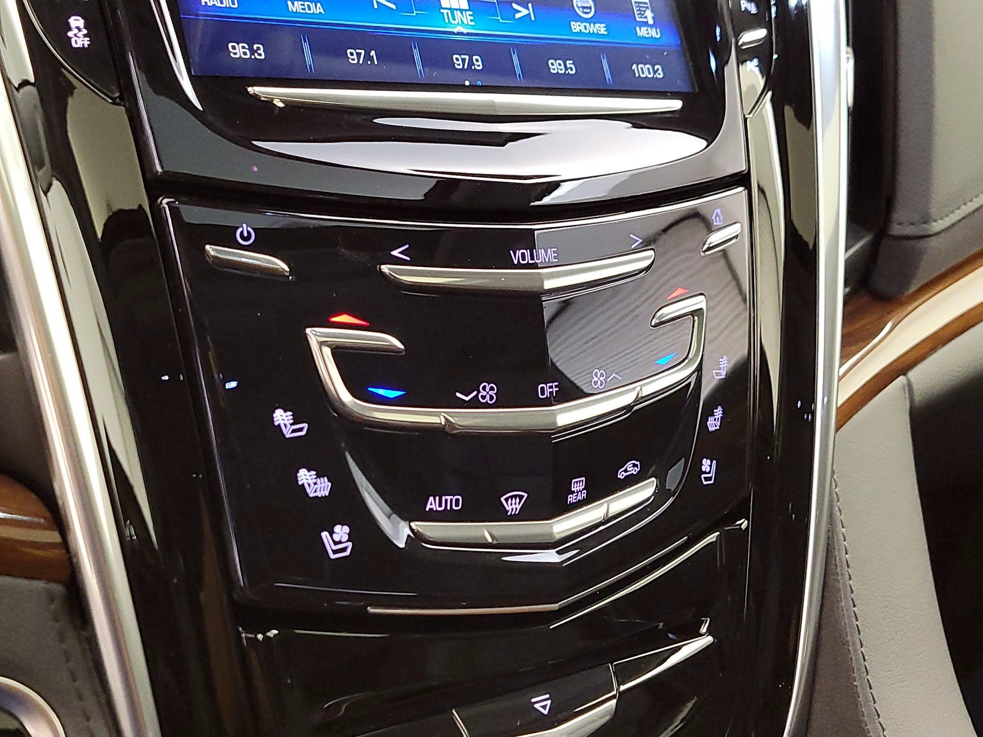 Thumbnail: 2020 Cadillac Escalade - 16
