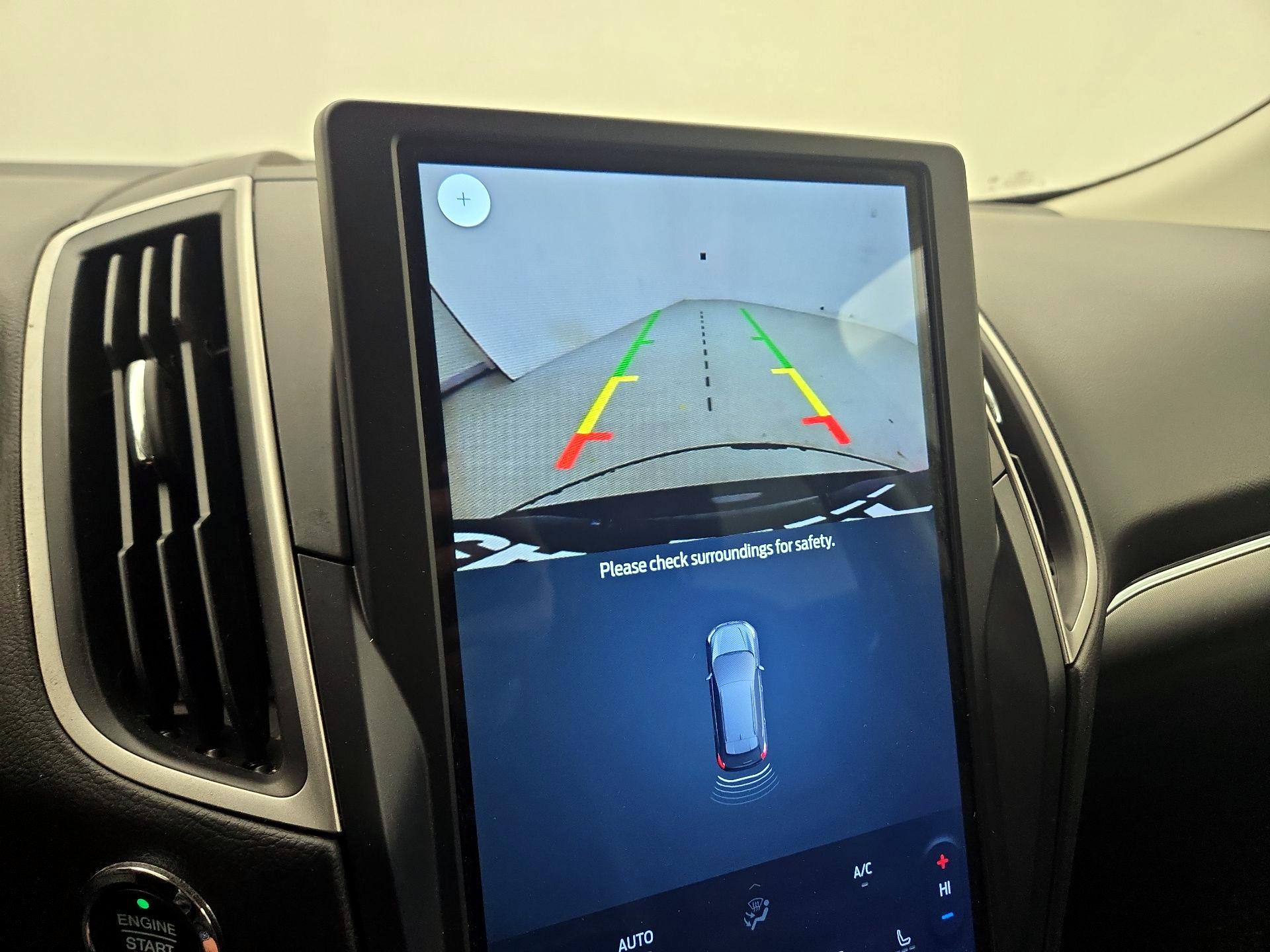 Thumbnail: 2022 Ford Edge - 14