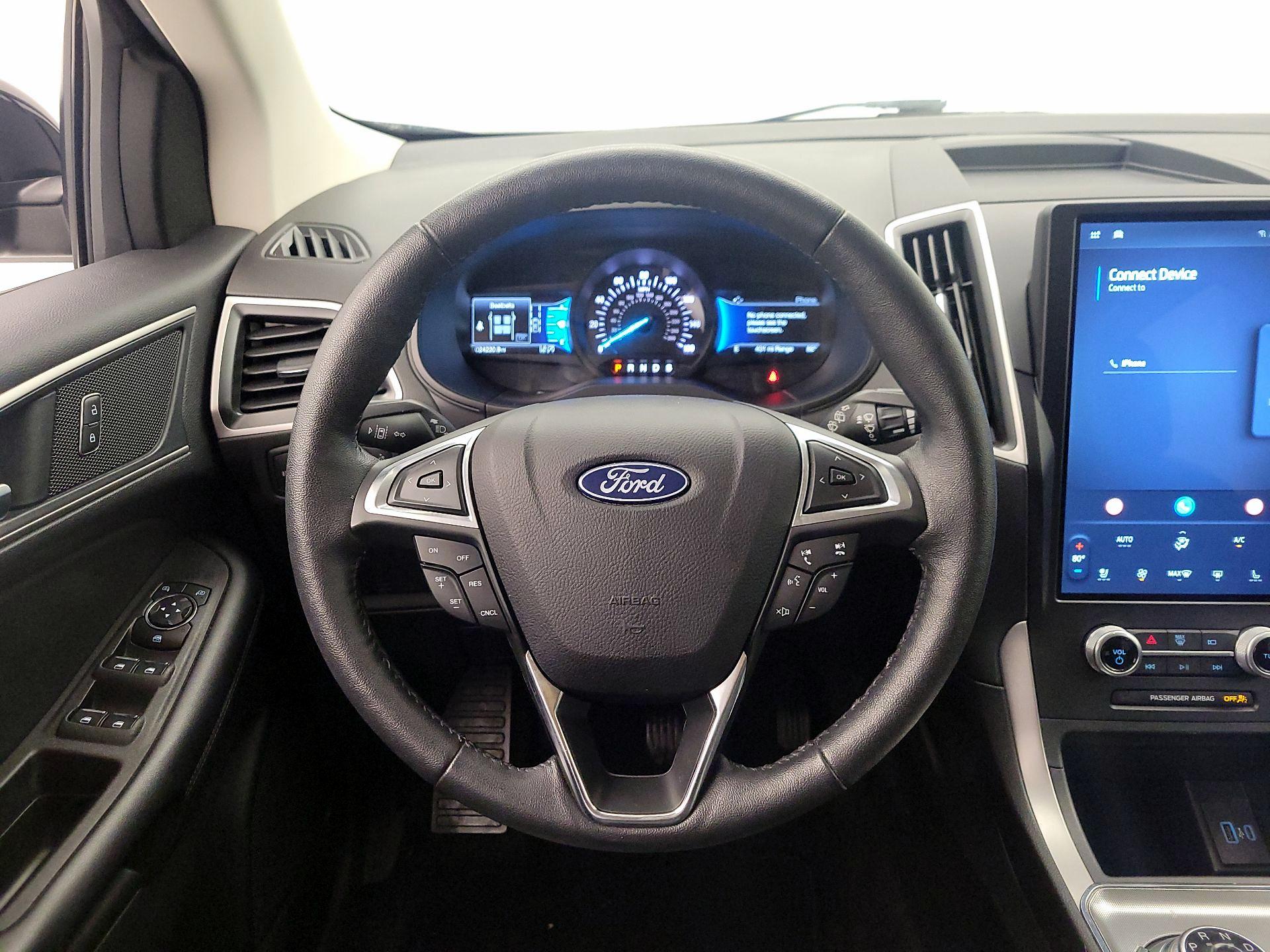 Thumbnail: 2022 Ford Edge - 10