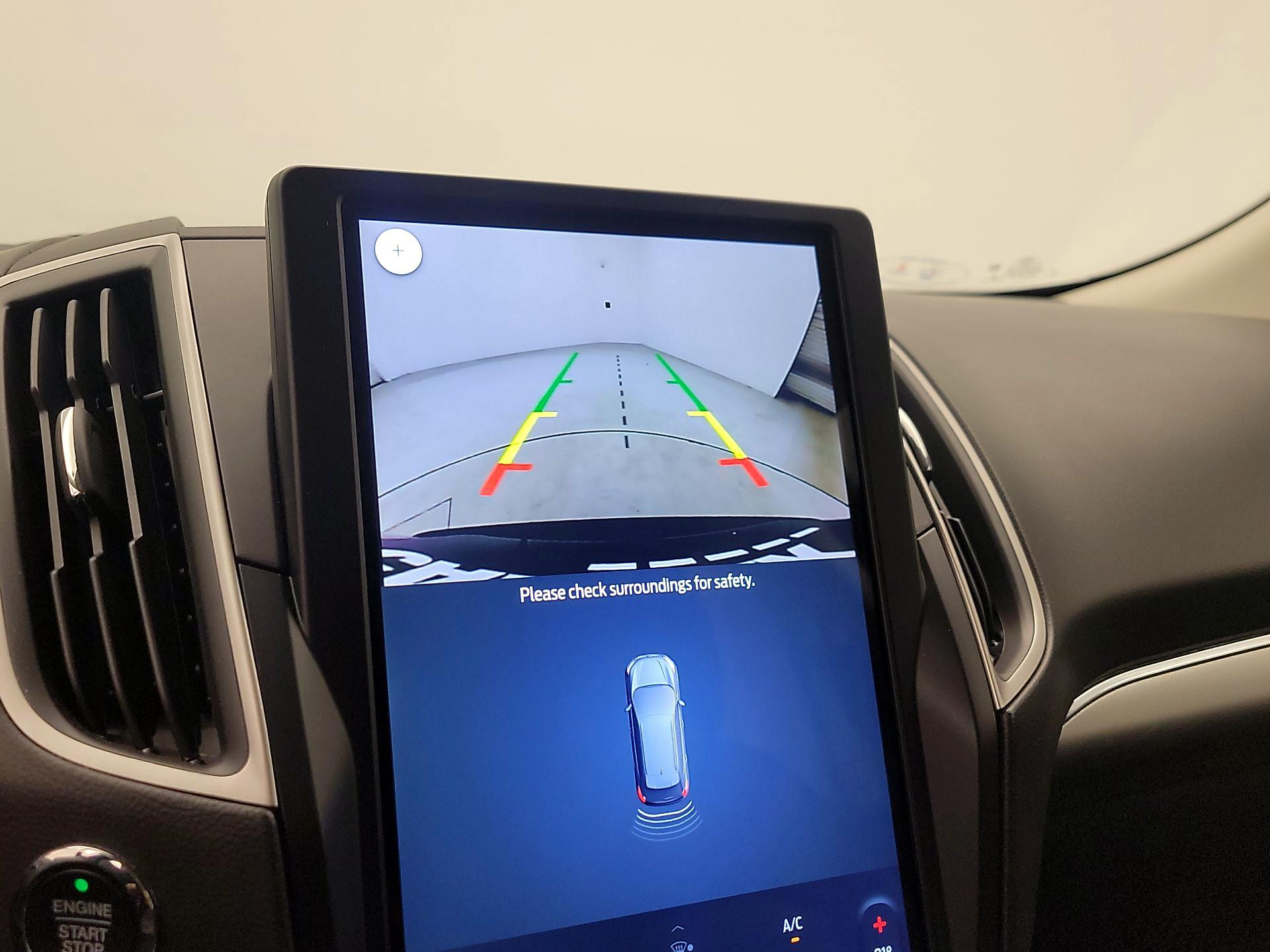 Thumbnail: 2022 Ford Edge - 14