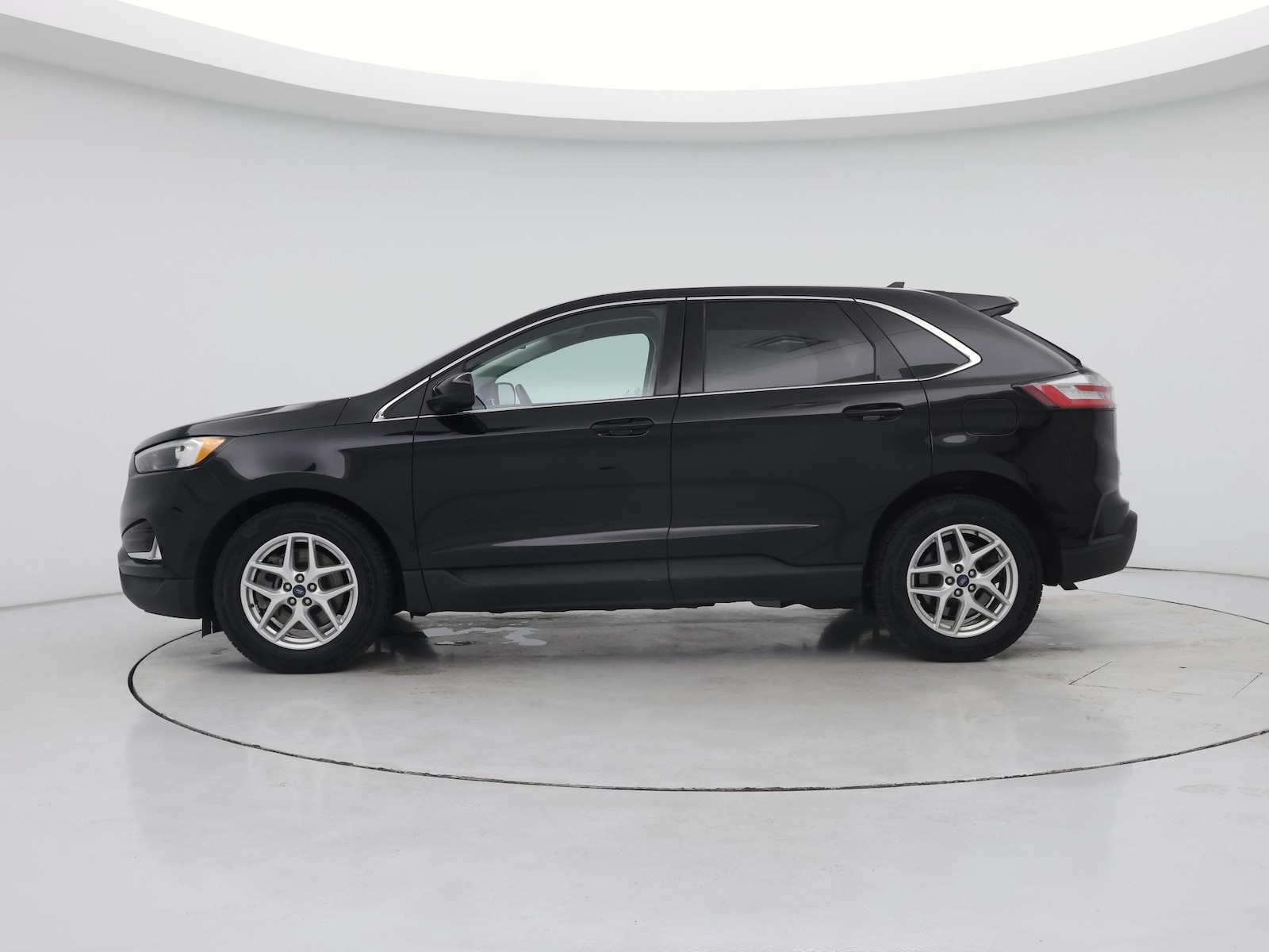 2022 Ford Edge SEL - Photo 4