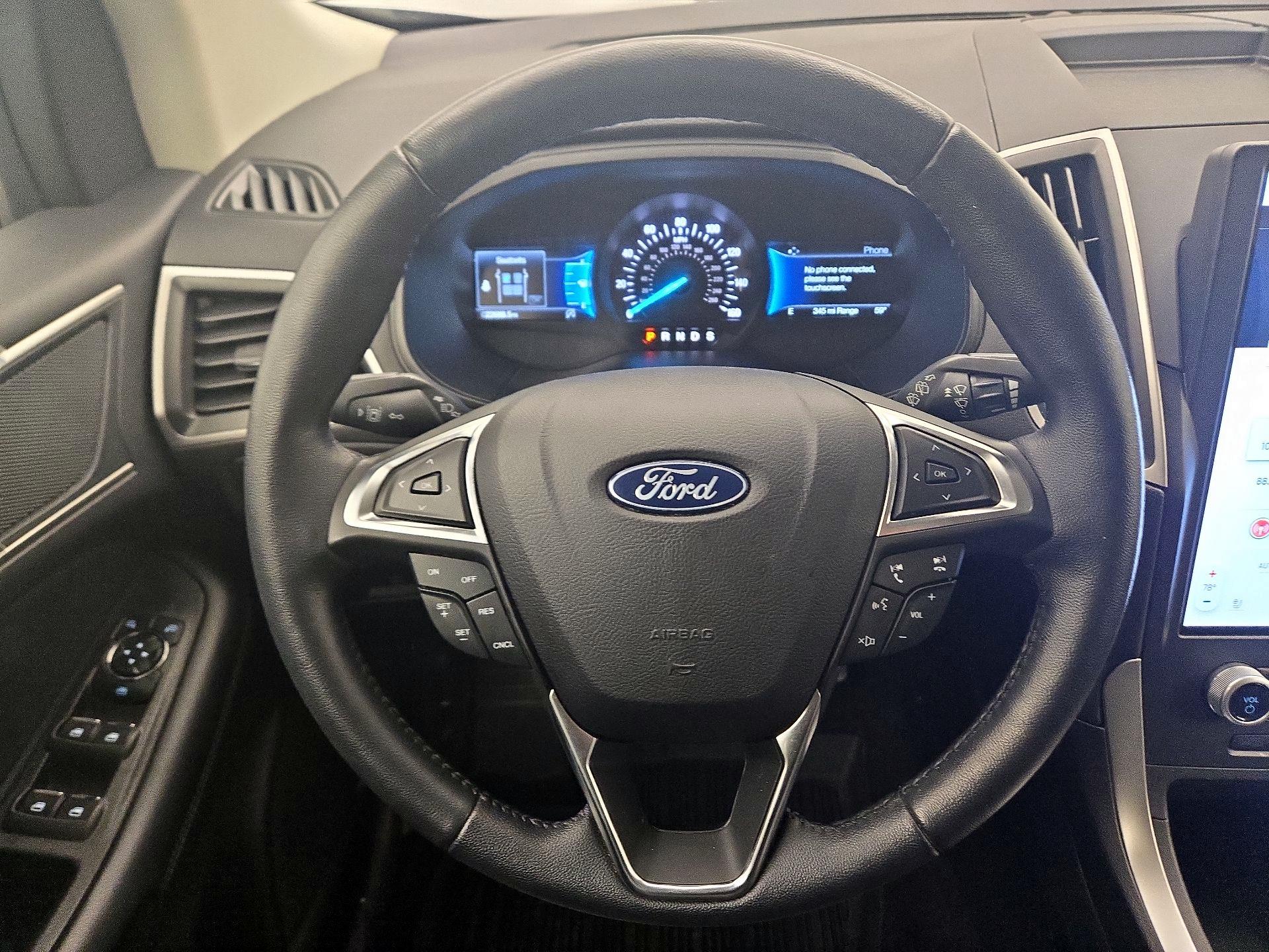 Thumbnail: 2023 Ford Edge - 10