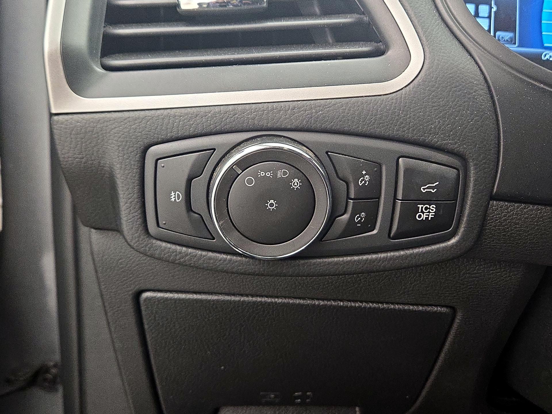 Thumbnail: 2023 Ford Edge - 13