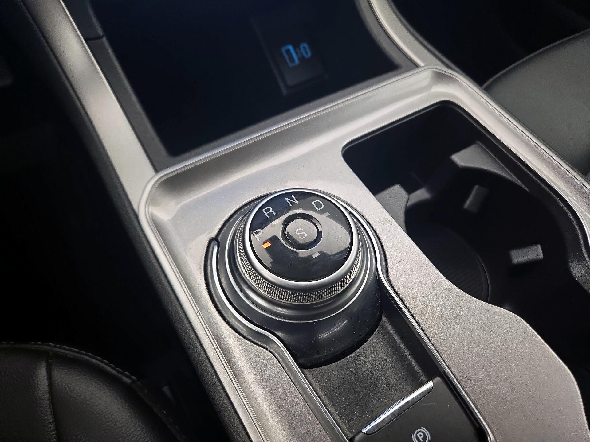 Thumbnail: 2023 Ford Edge - 17