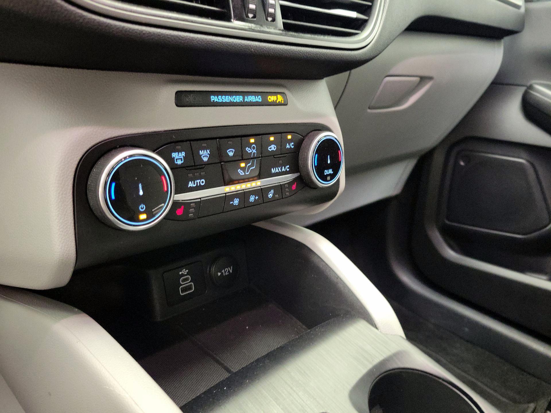 Thumbnail: 2024 Ford Escape - 16