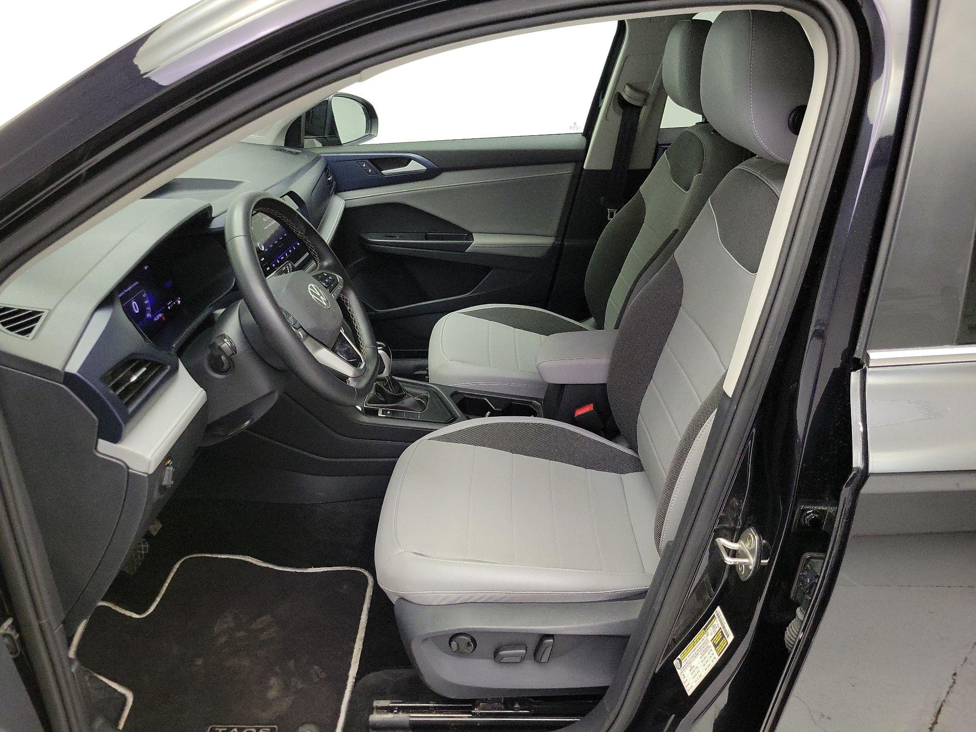 Thumbnail: 2024 Volkswagen Taos - 11