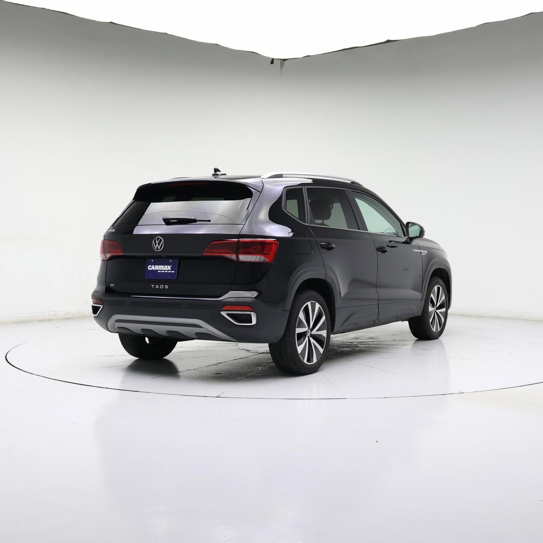 Thumbnail: 2024 Volkswagen Taos - 8