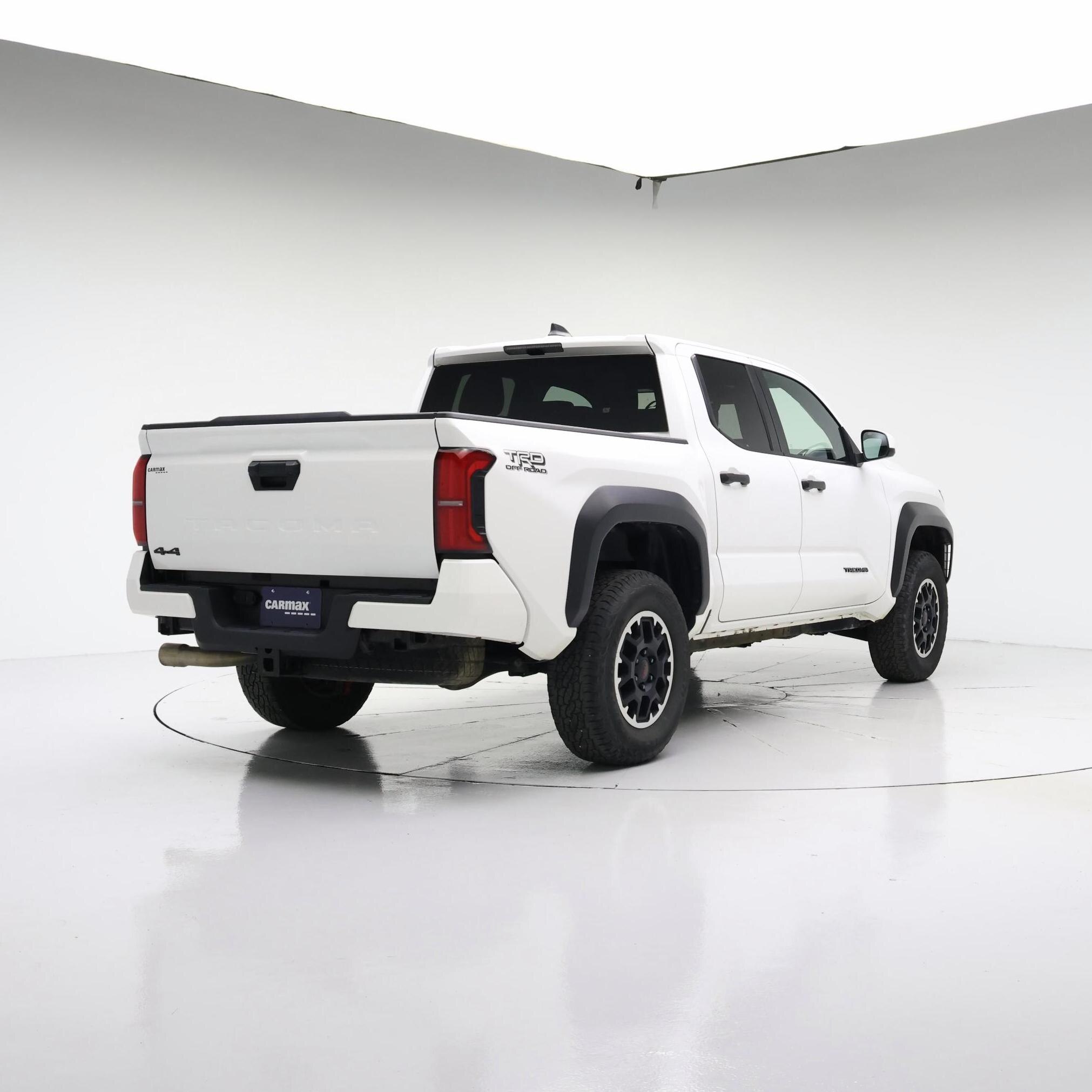 Thumbnail: 2024 Toyota Tacoma - 8