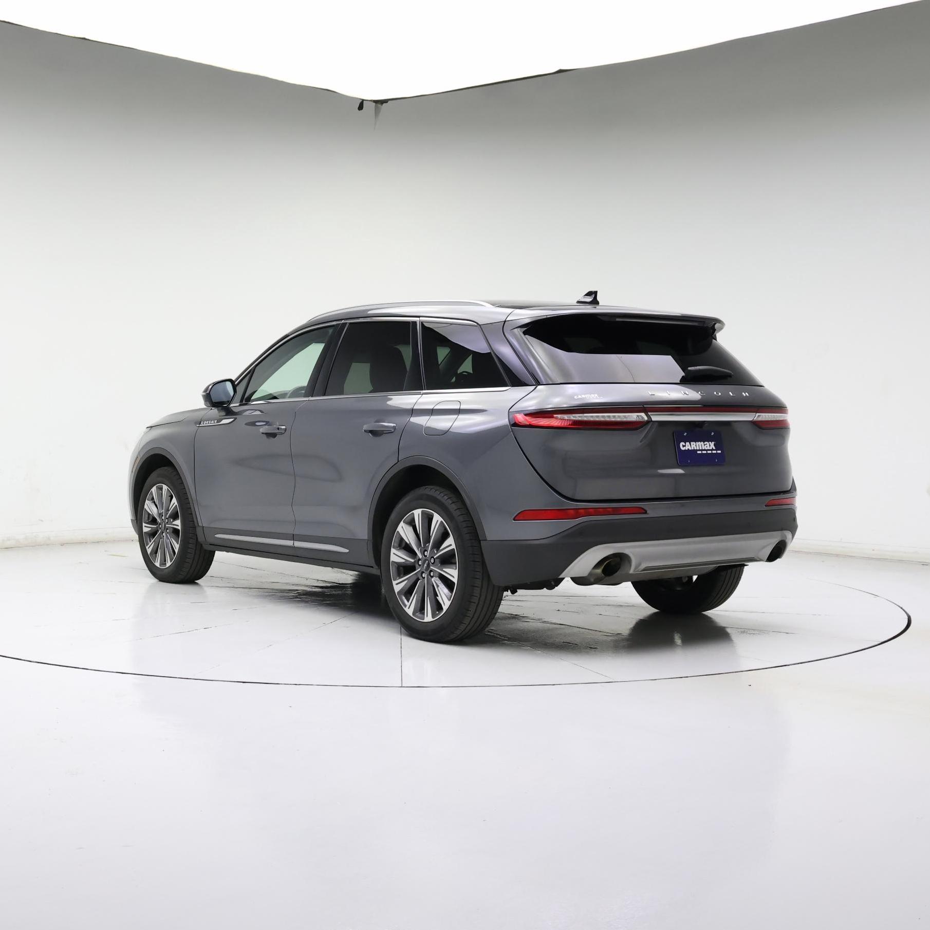 Thumbnail: 2022 Lincoln Corsair - 2