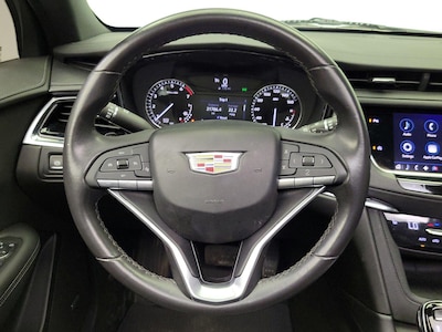 Steering Wheel & Instrument Cluster (On)