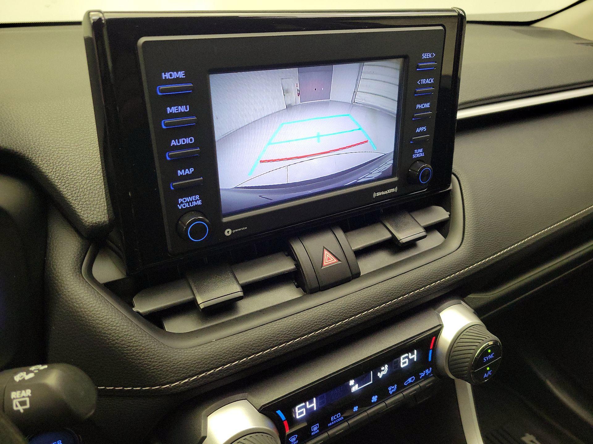 Thumbnail: 2020 Toyota RAV4 - 14