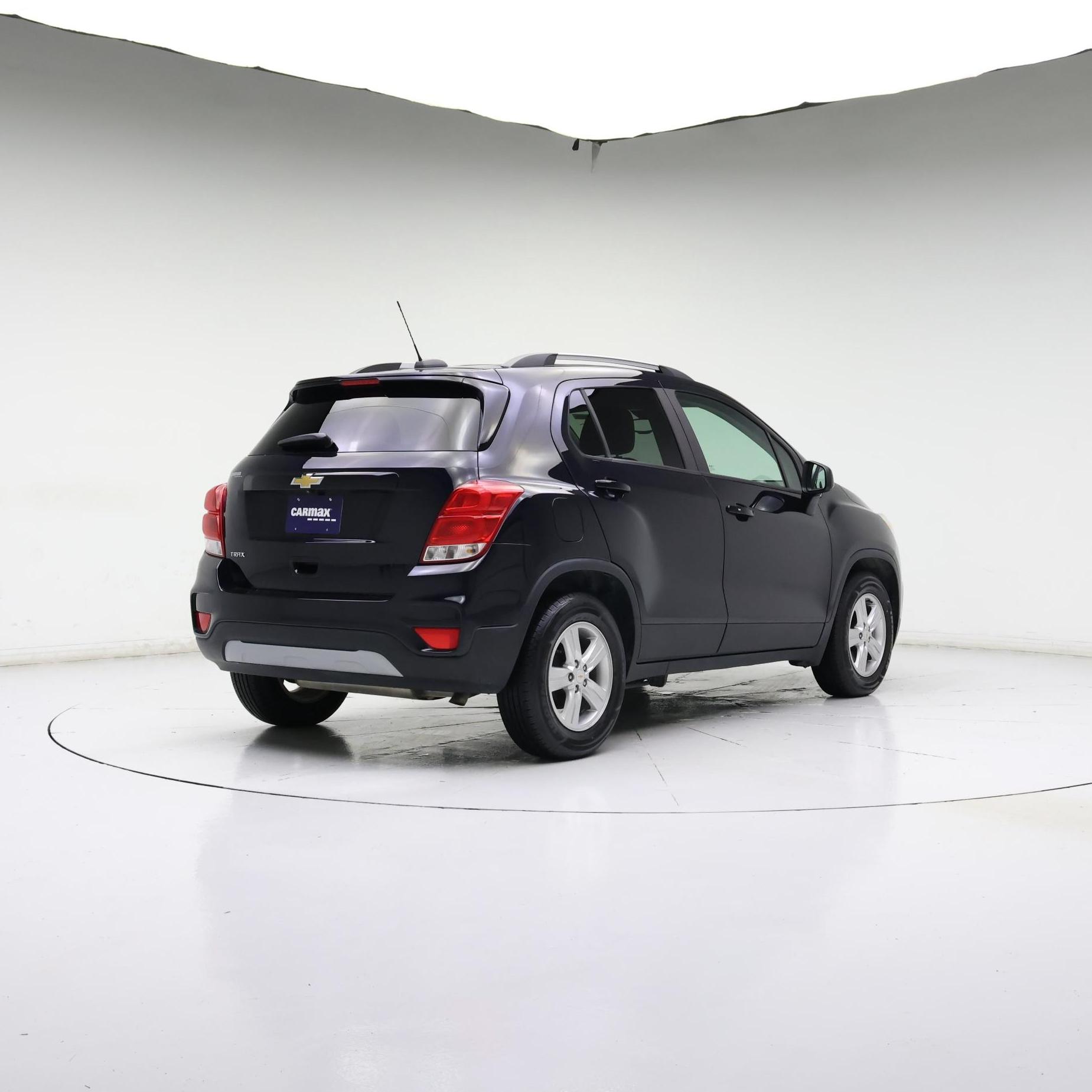 Thumbnail: 2021 Chevrolet Trax - 8