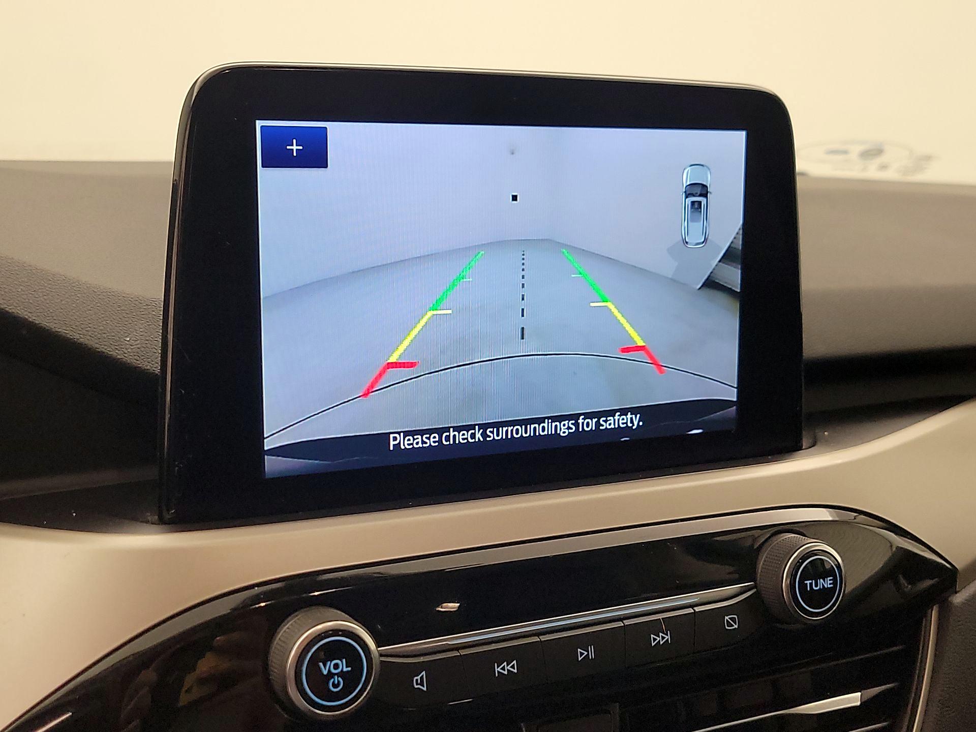 Thumbnail: 2022 Ford Escape - 14