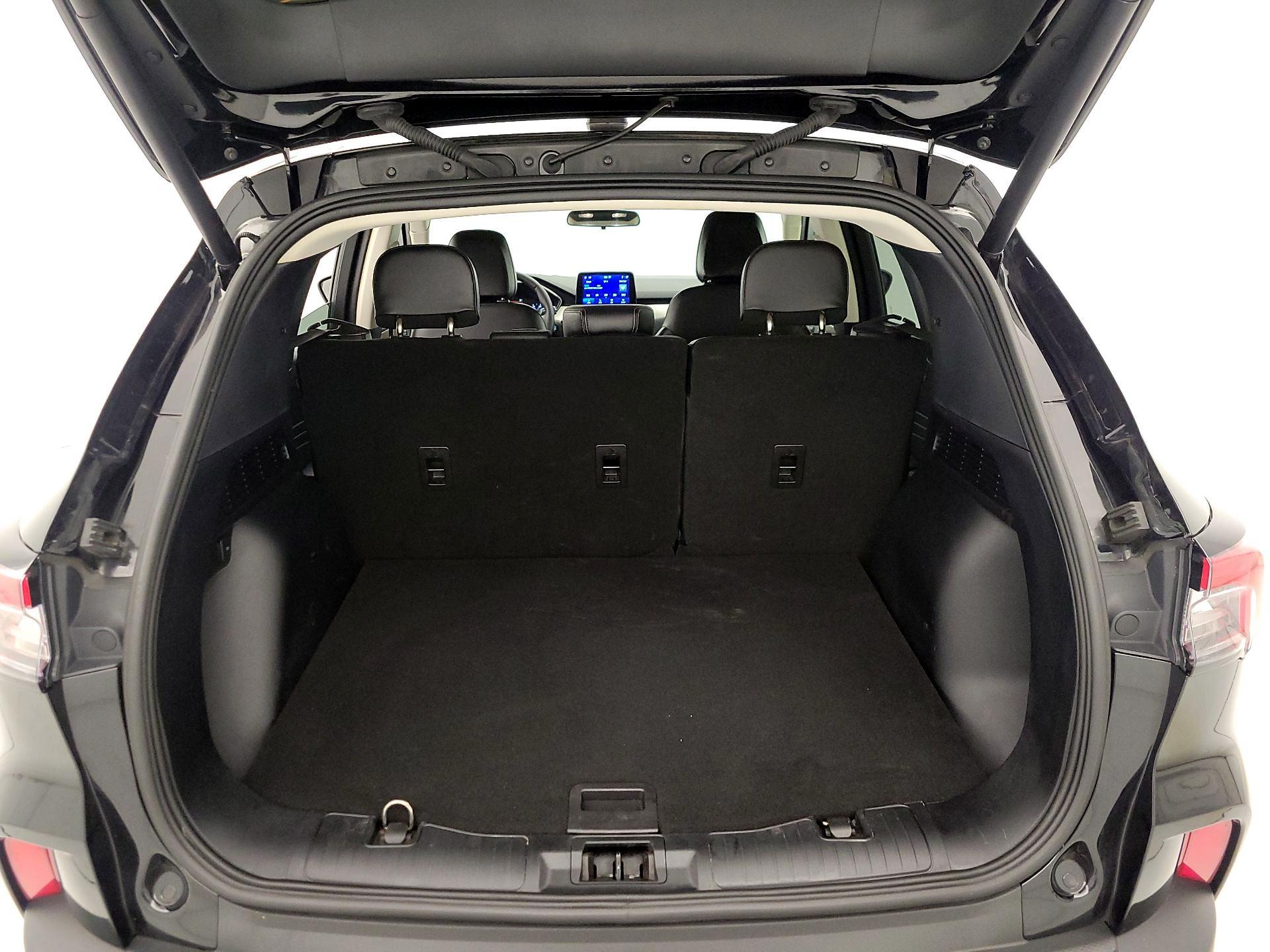 Thumbnail: 2022 Ford Escape - 20