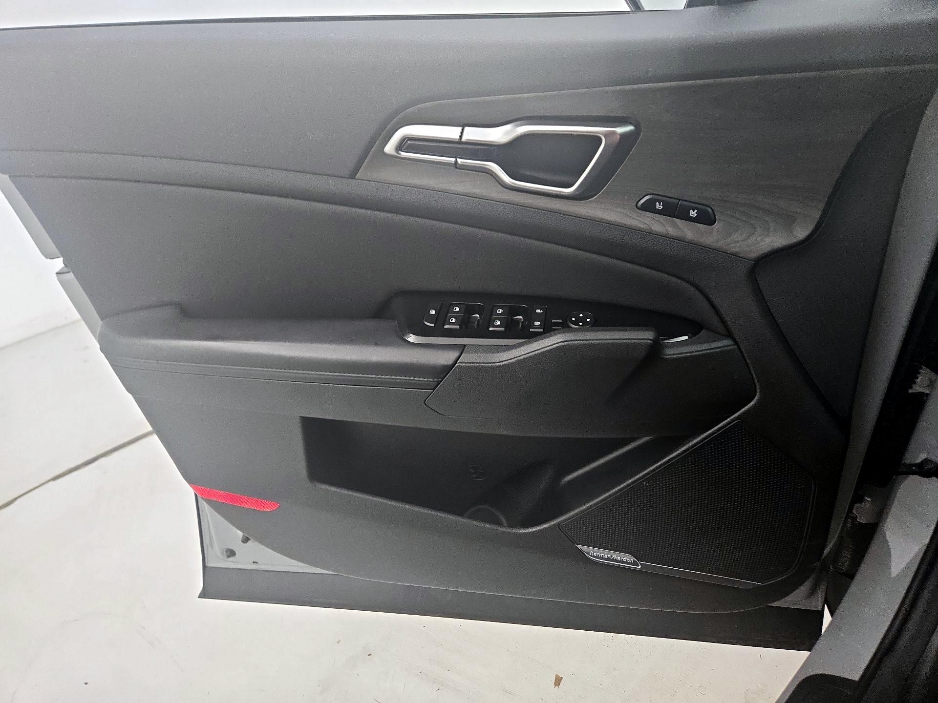 Thumbnail: 2024 Kia Sportage - 12