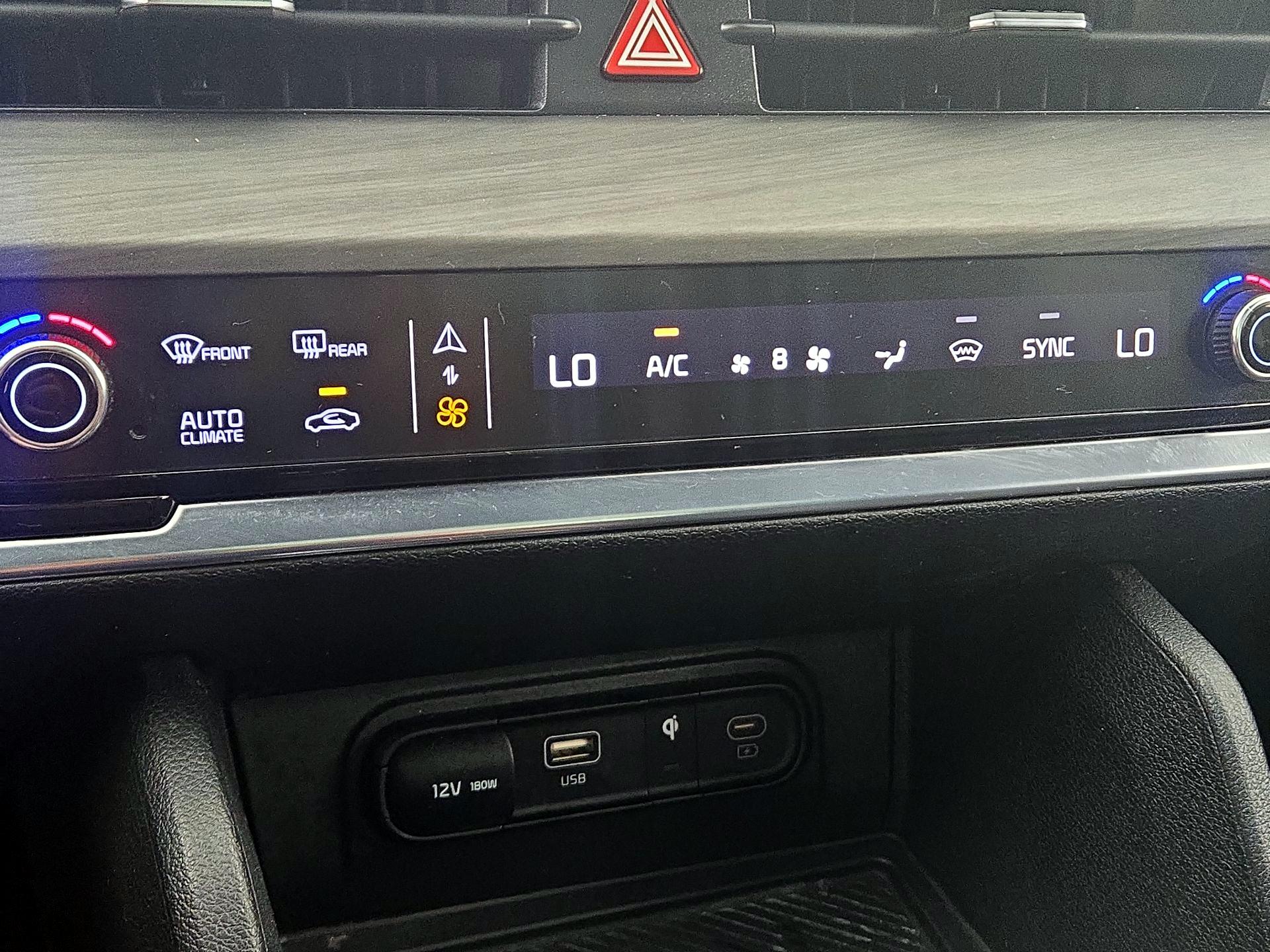 Thumbnail: 2024 Kia Sportage - 17