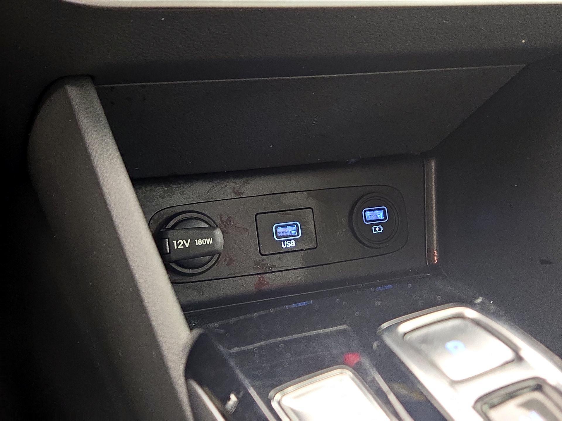 Thumbnail: 2023 Hyundai Sonata - 18