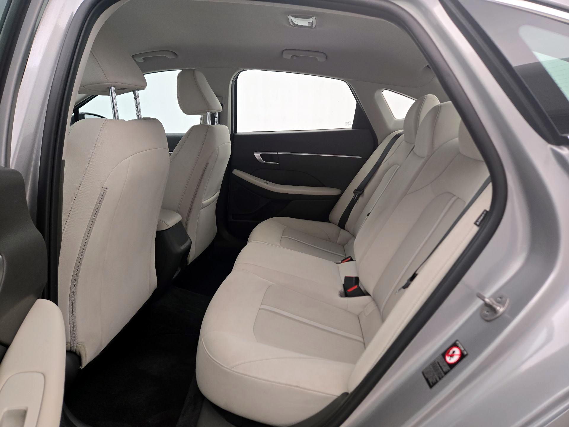 Thumbnail: 2023 Hyundai Sonata - 19