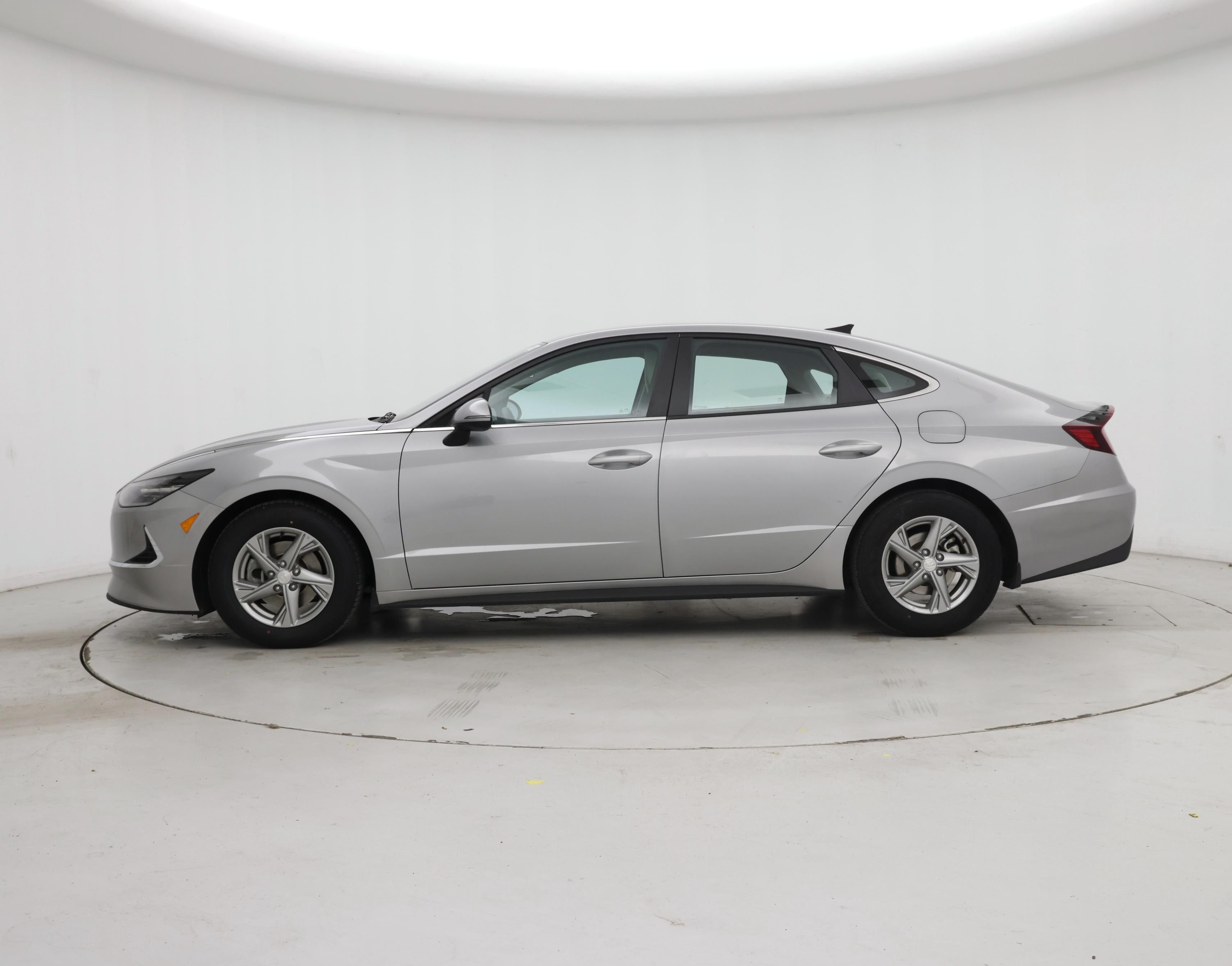 Thumbnail: 2023 Hyundai Sonata - 3