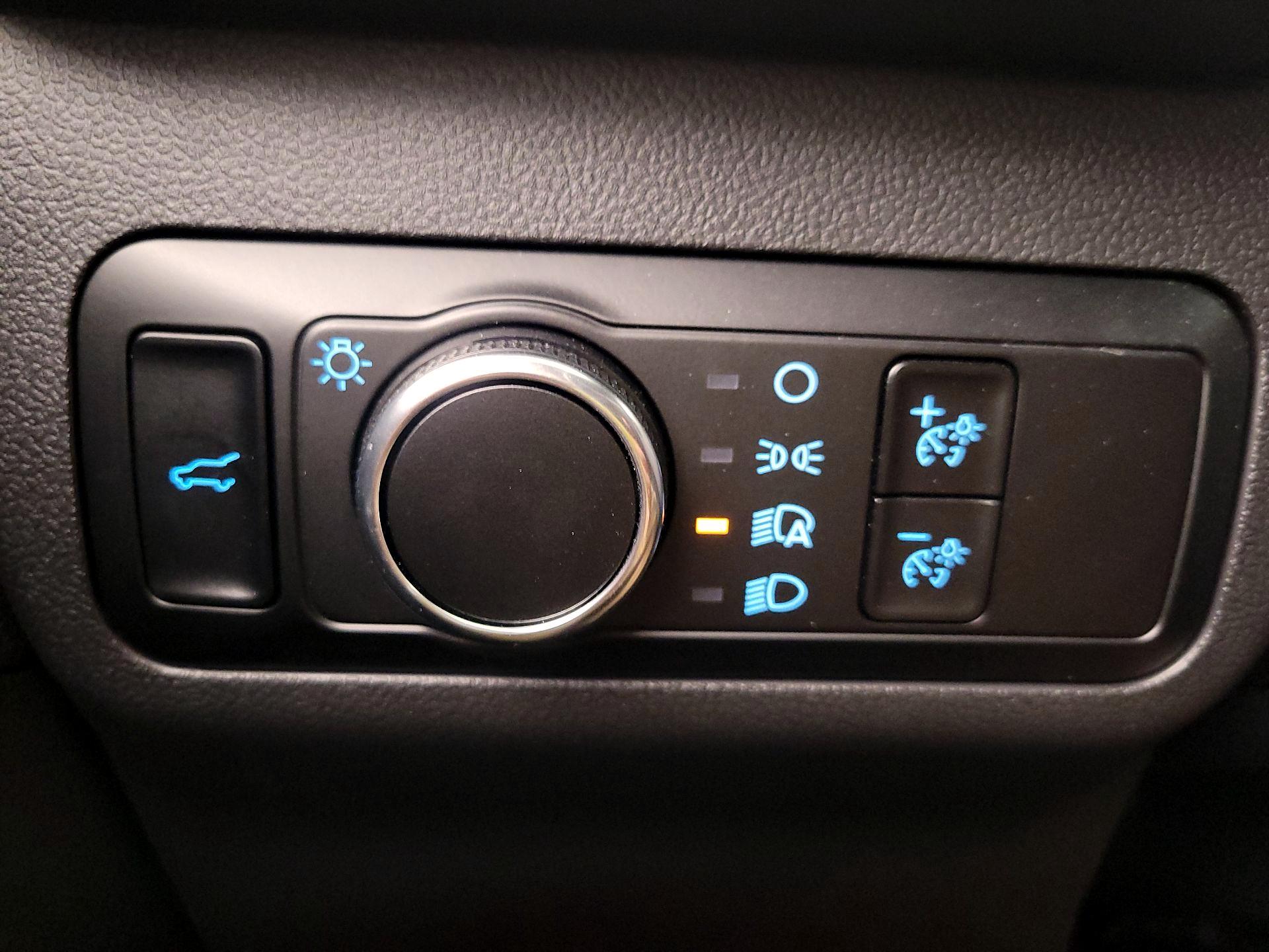 Thumbnail: 2023 Ford Escape - 13