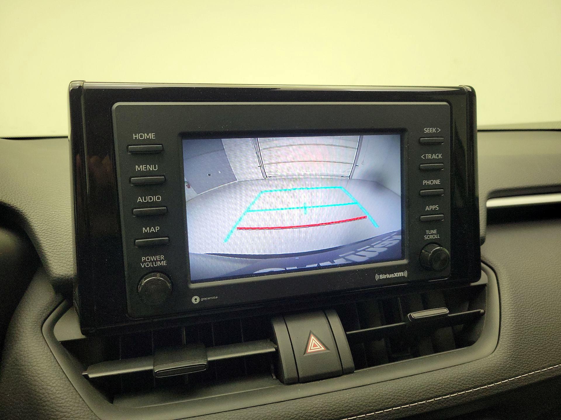 Thumbnail: 2021 Toyota RAV4 - 14