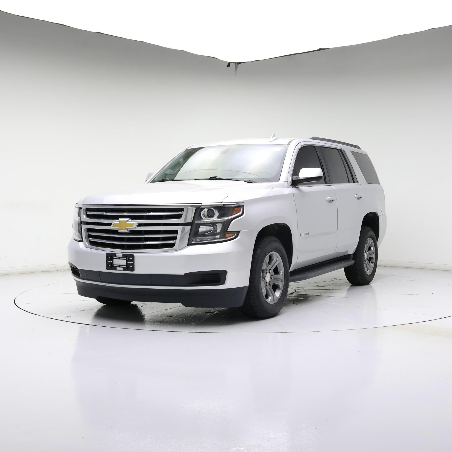 Thumbnail: 2020 Chevrolet Tahoe - 4