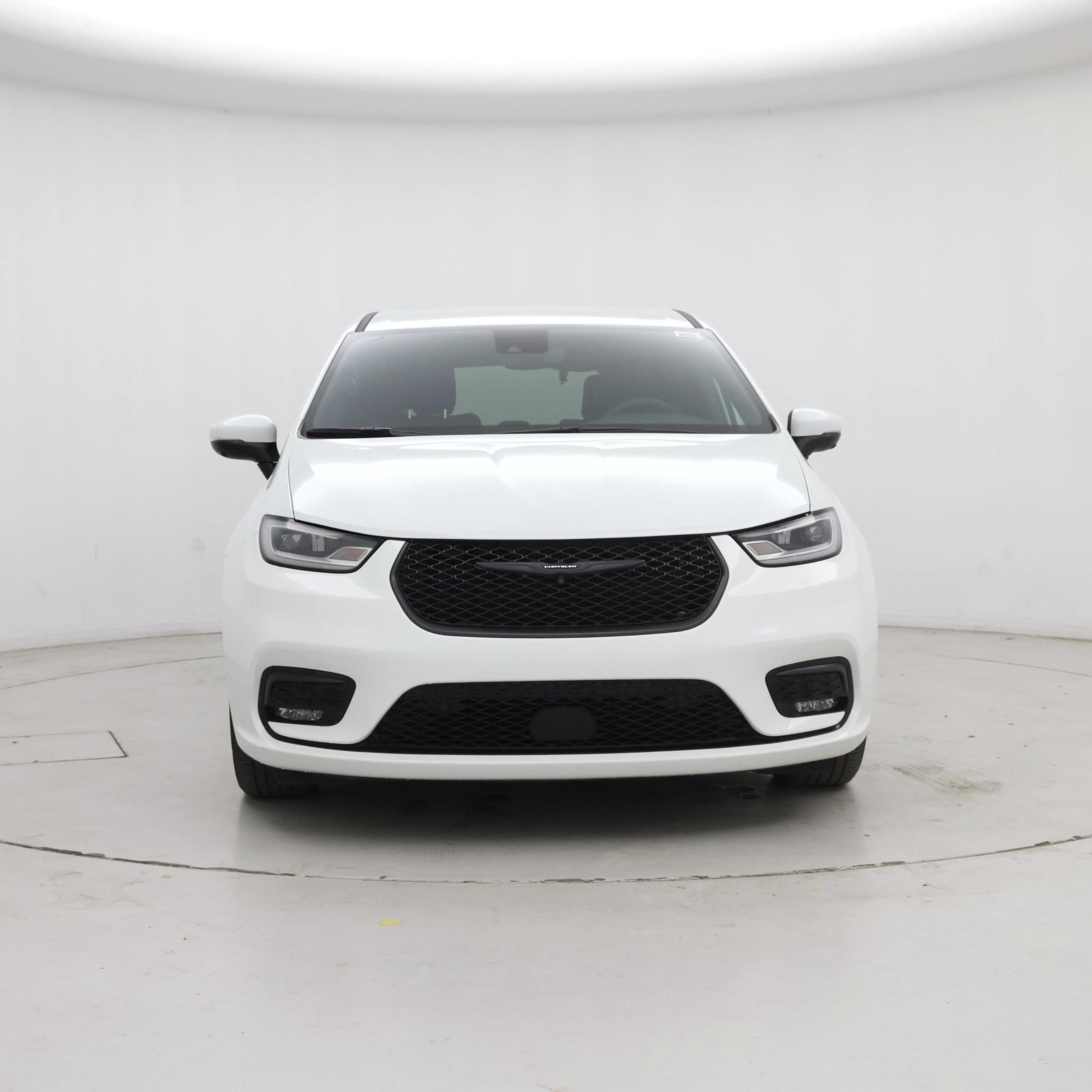 Thumbnail: 2023 Chrysler Pacifica - 5