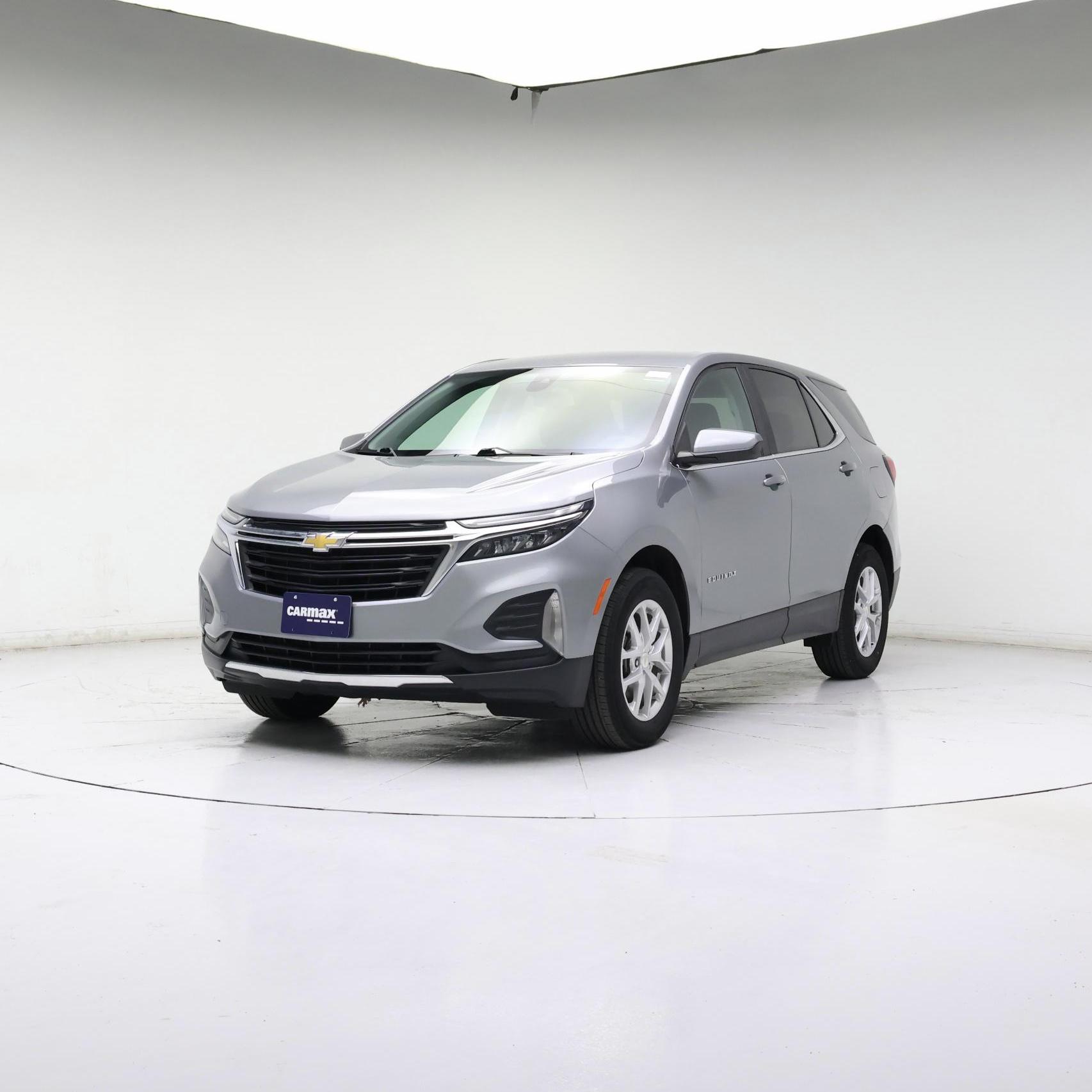 Thumbnail: 2023 Chevrolet Equinox - 4