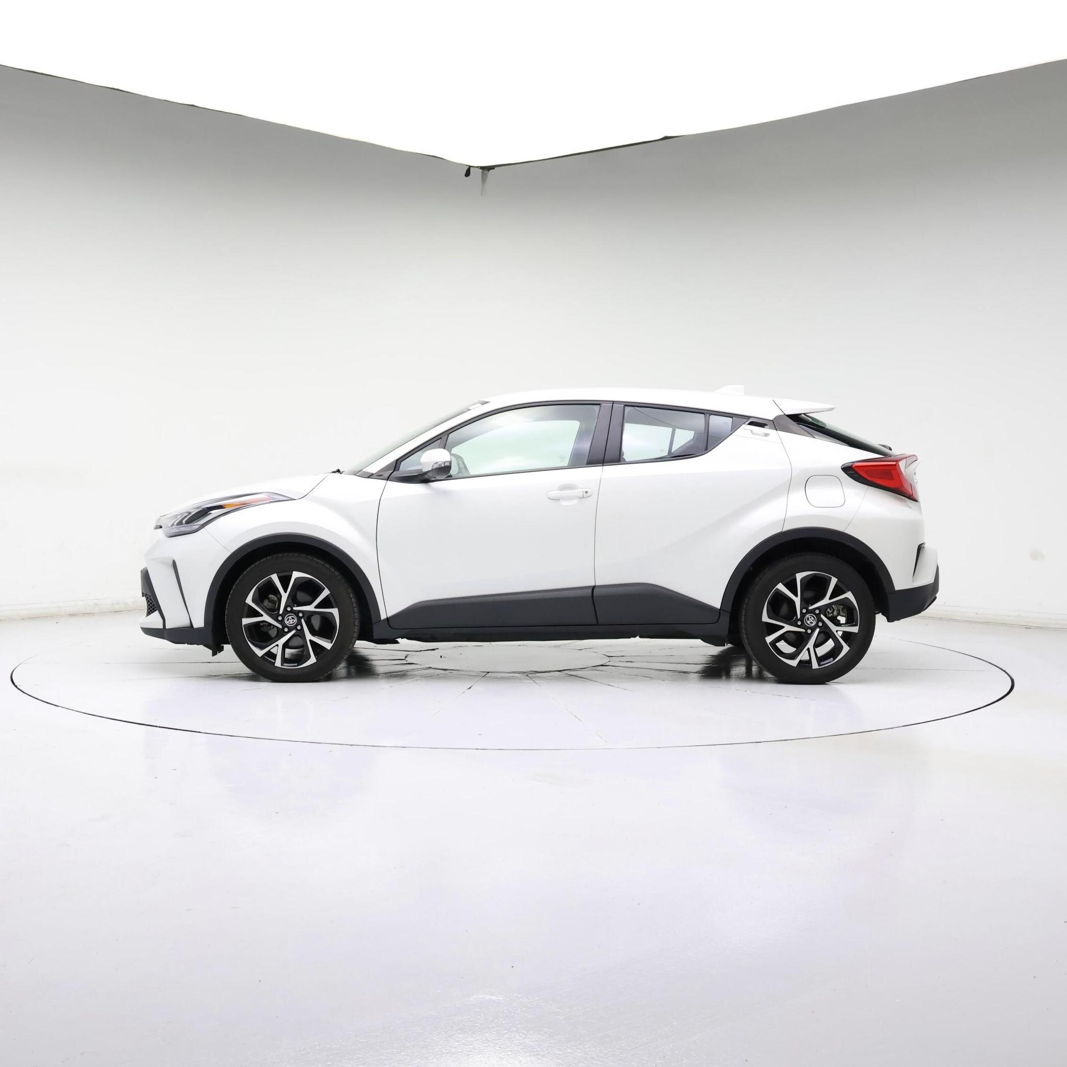 Thumbnail: 2021 Toyota C-HR - 3
