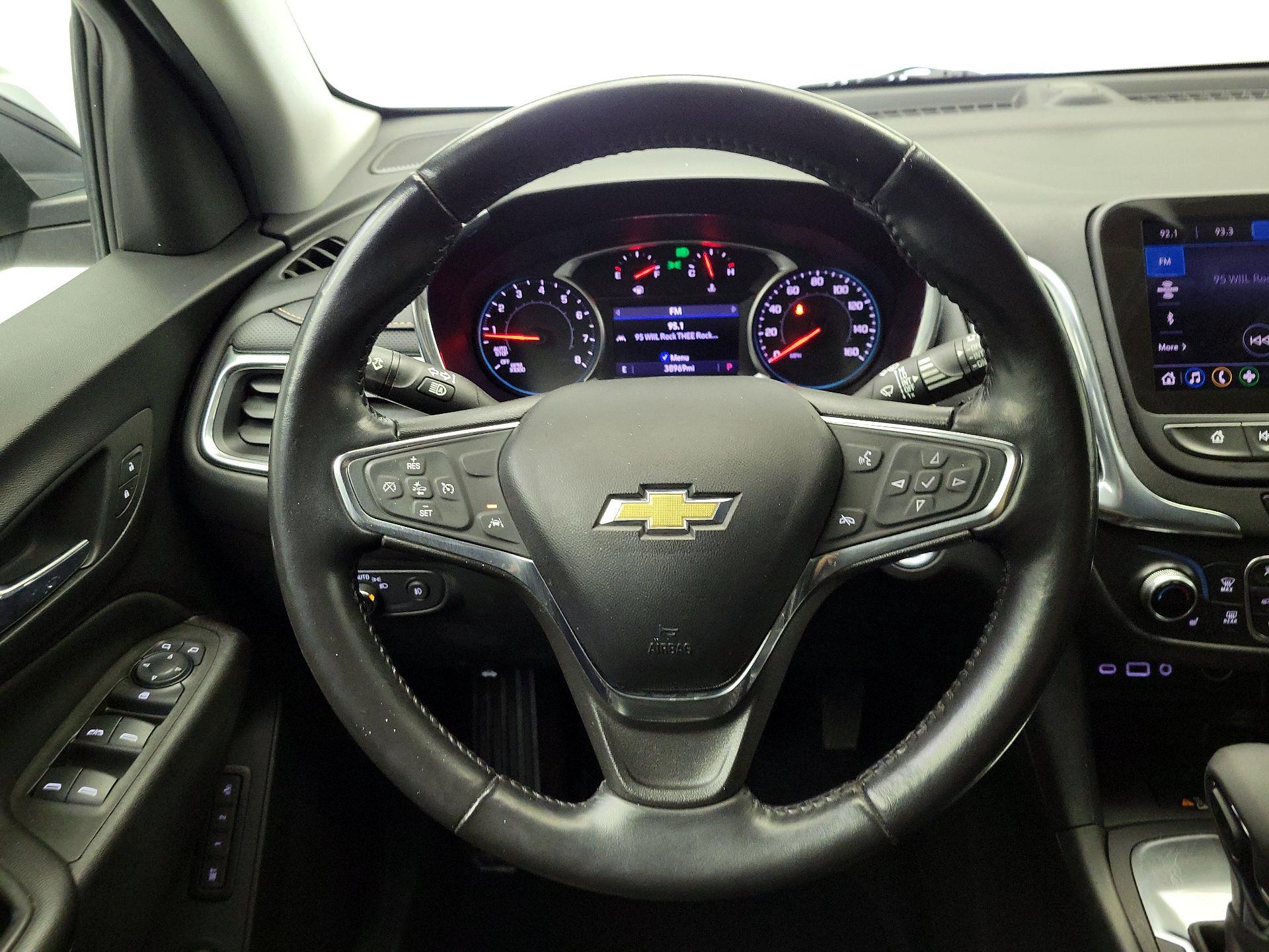 Thumbnail: 2020 Chevrolet Equinox - 10