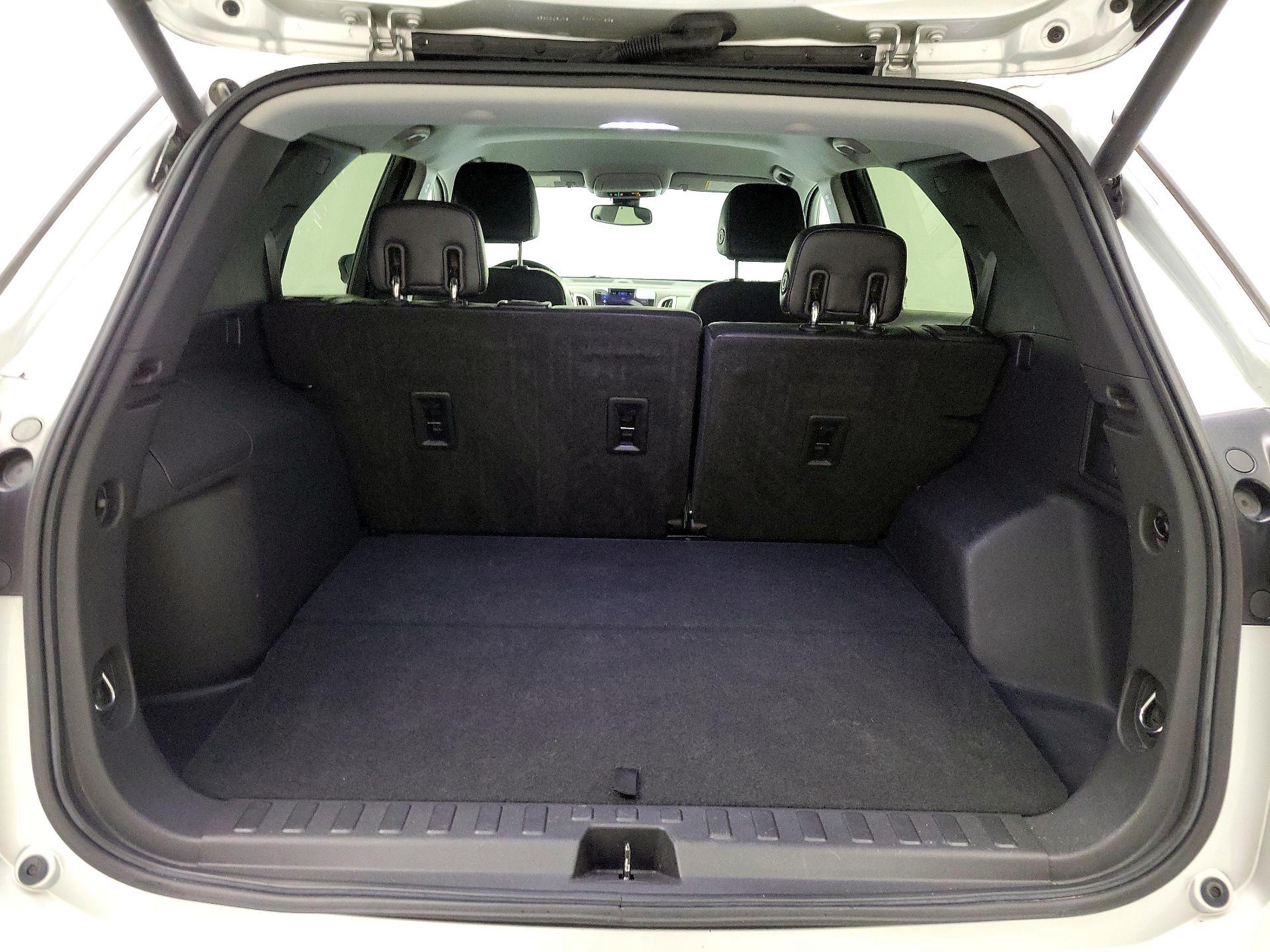 Thumbnail: 2020 Chevrolet Equinox - 20