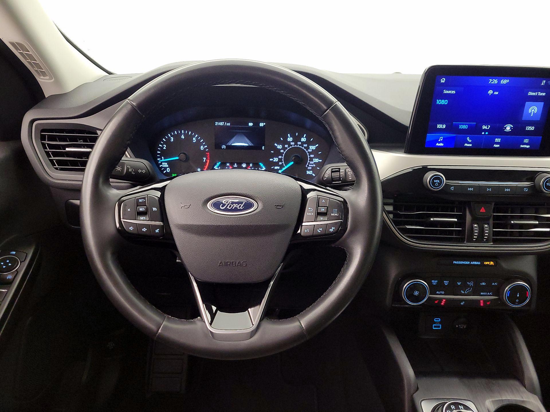 Thumbnail: 2022 Ford Escape - 10