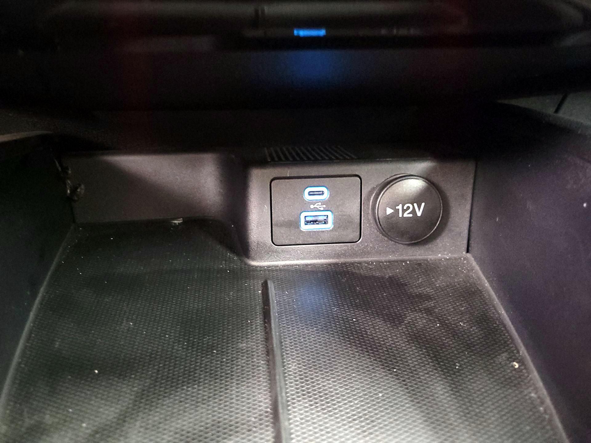 Thumbnail: 2022 Ford Escape - 18