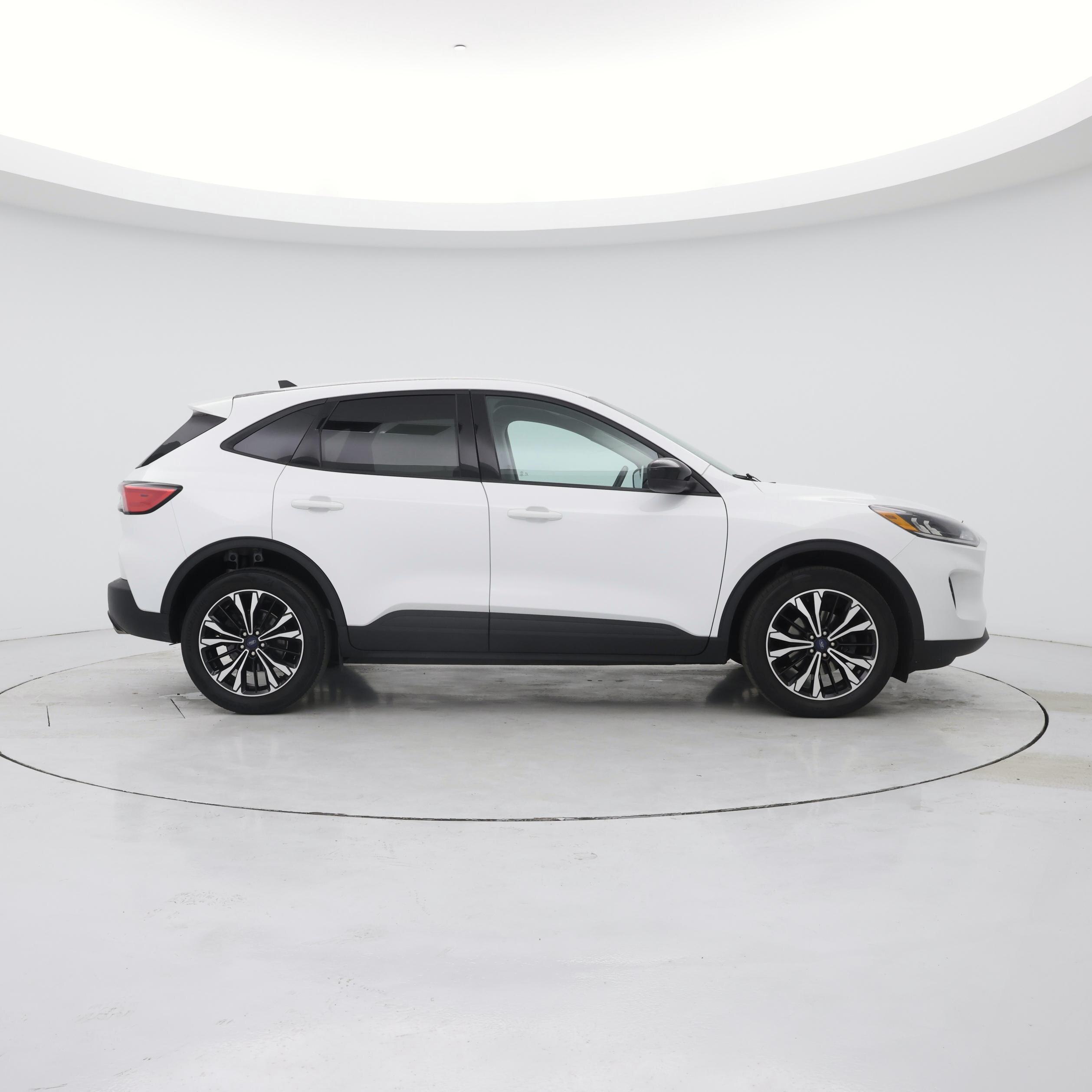 Thumbnail: 2022 Ford Escape - 7