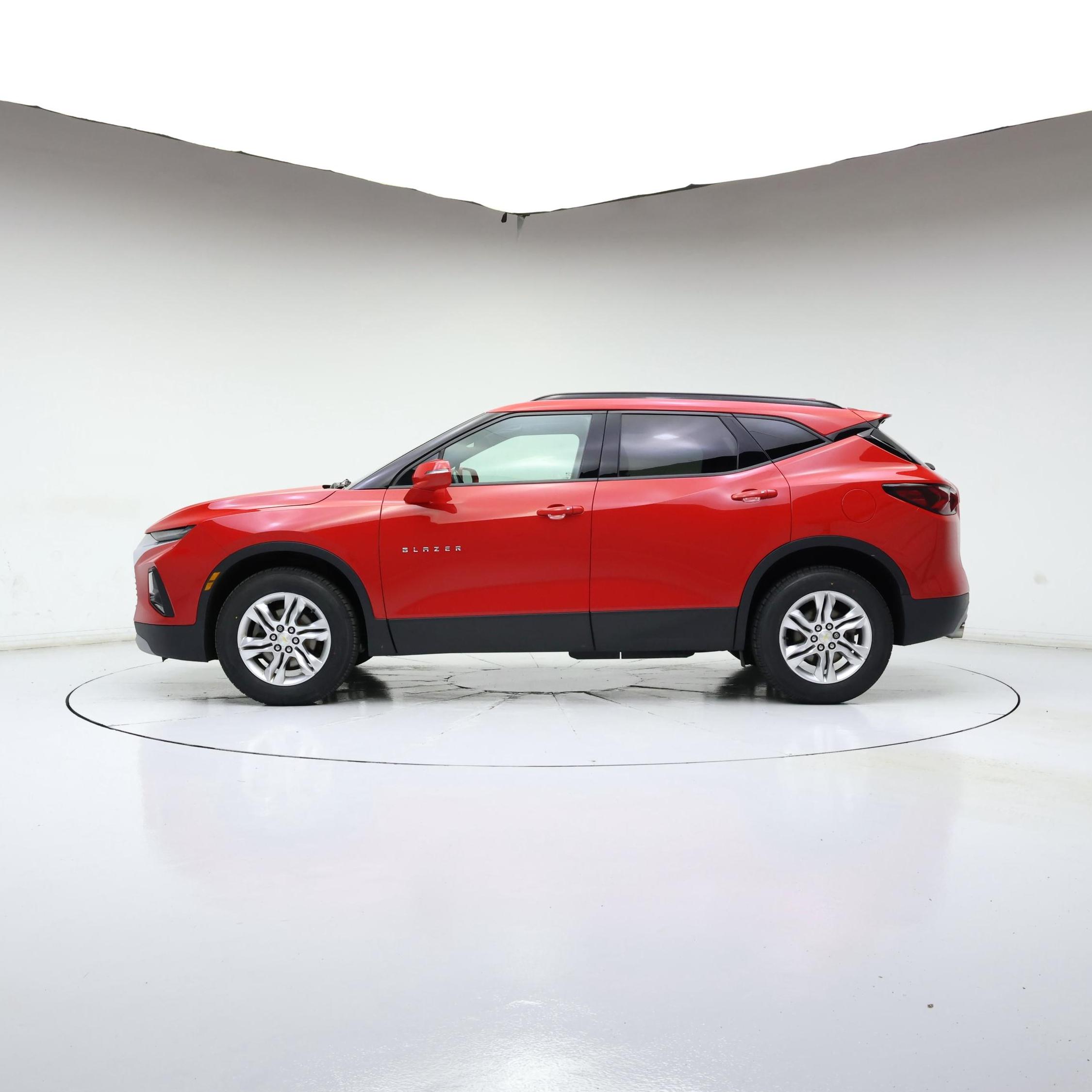 Thumbnail: 2020 Chevrolet Blazer - 3