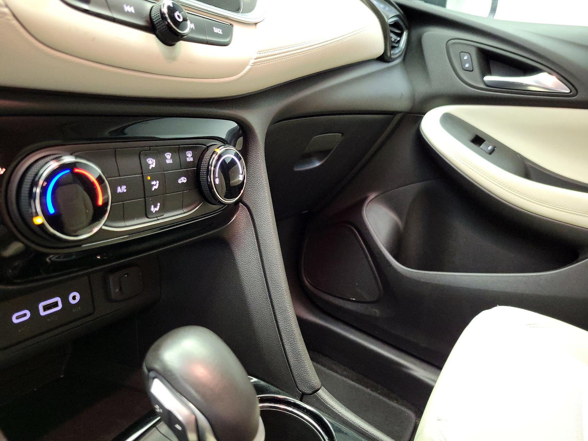 Thumbnail: 2022 Buick Encore GX - 16