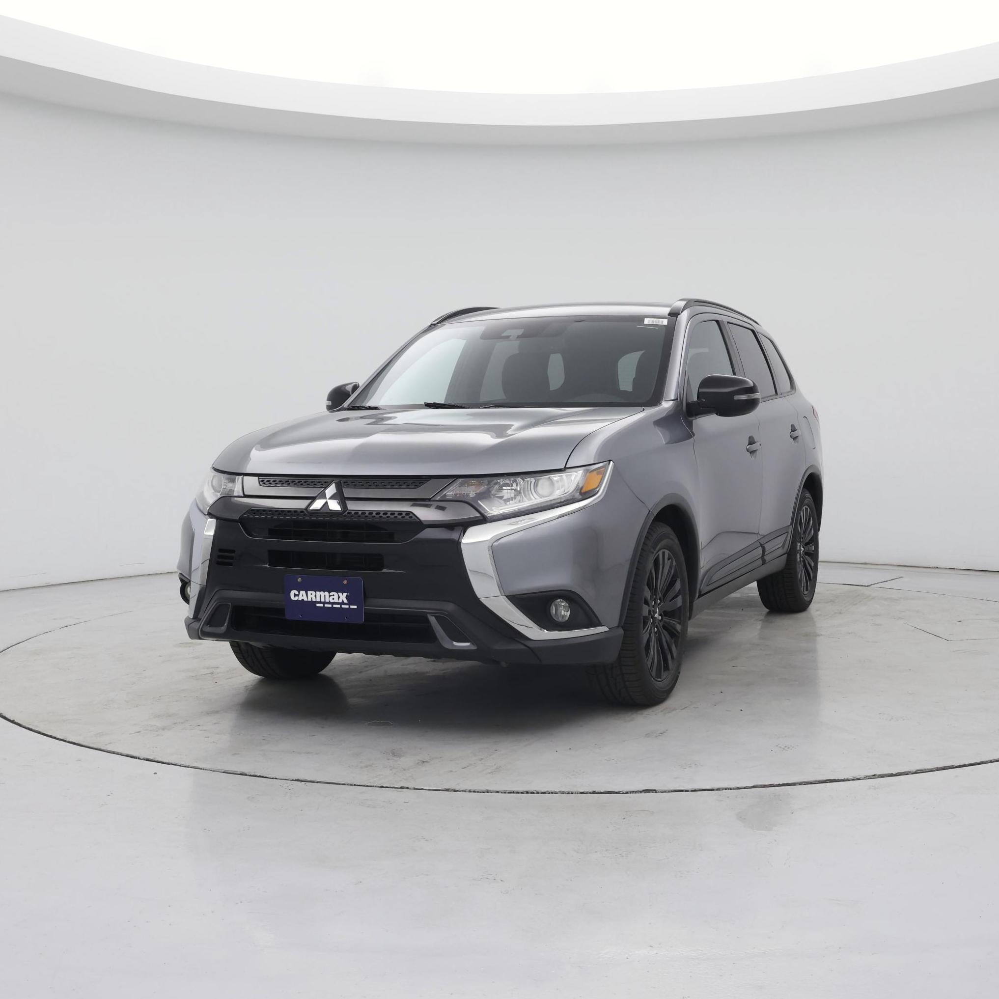 Thumbnail: 2020 Mitsubishi Outlander - 4