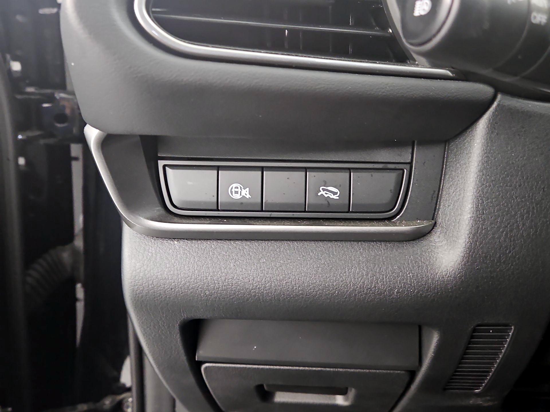 Thumbnail: 2025 Mazda CX-30 - 13