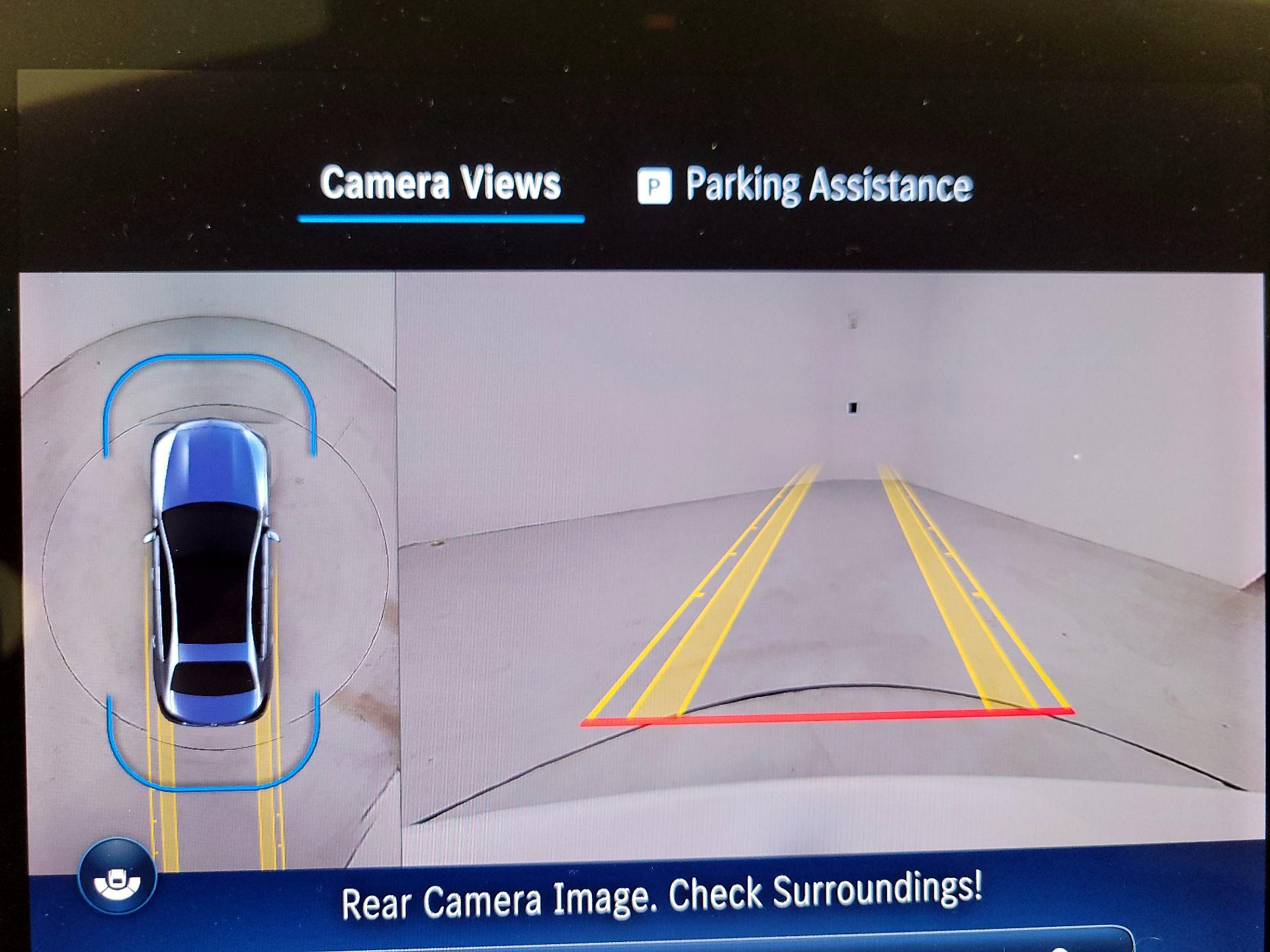 Thumbnail: 2023 Mercedes-Benz C-Class - 15