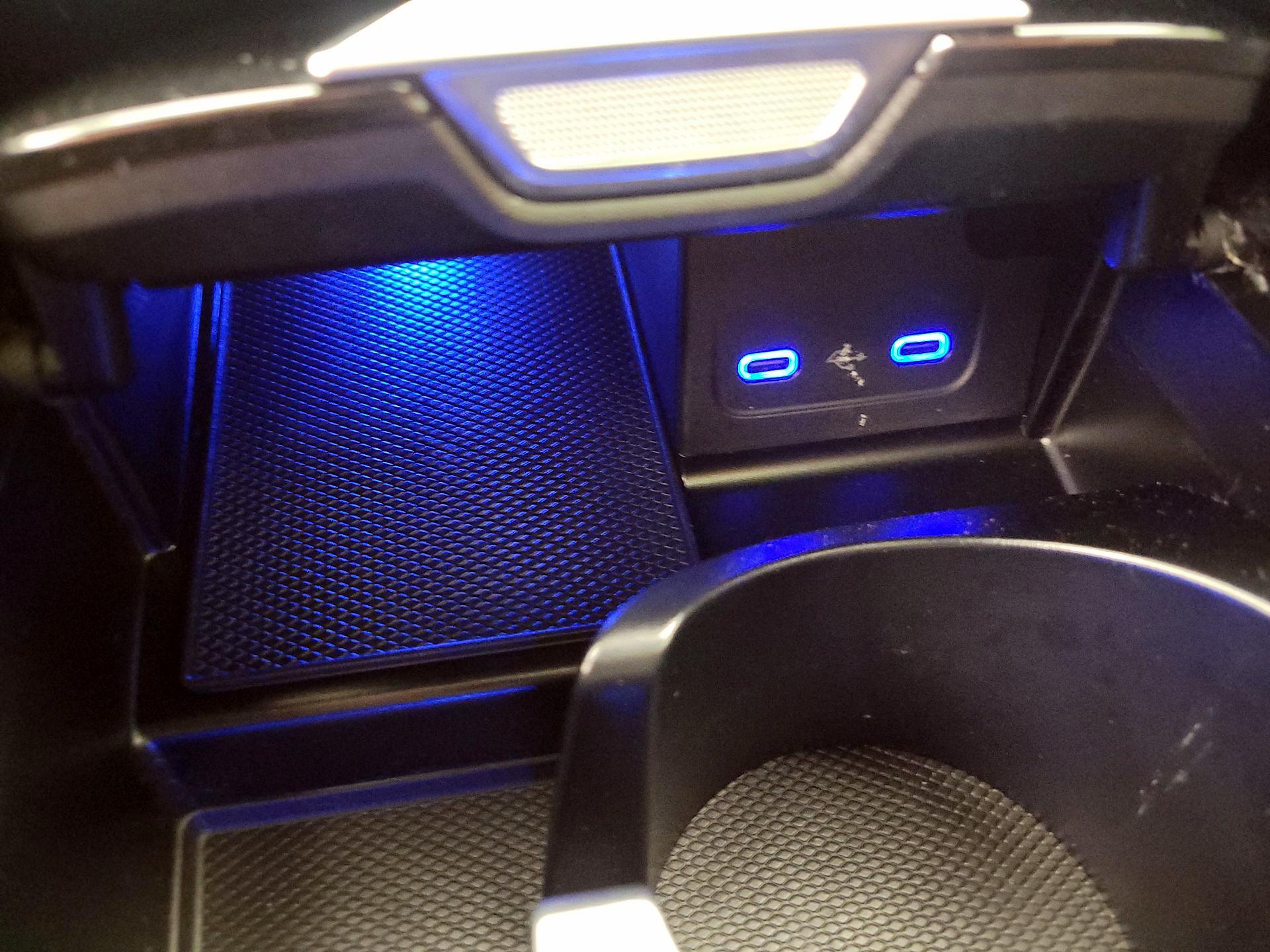 Thumbnail: 2023 Mercedes-Benz C-Class - 19