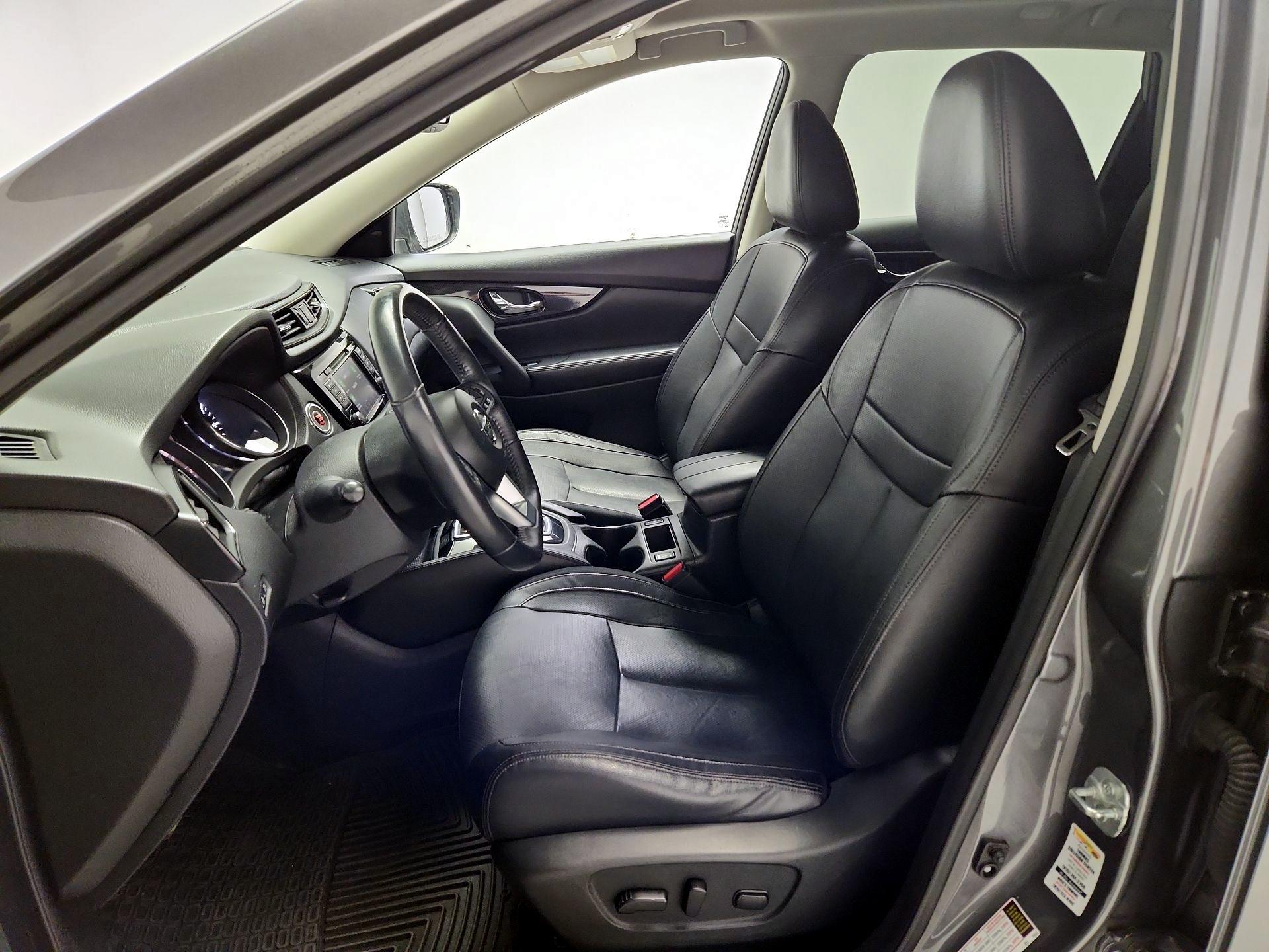 Thumbnail: 2018 Nissan Rogue - 11