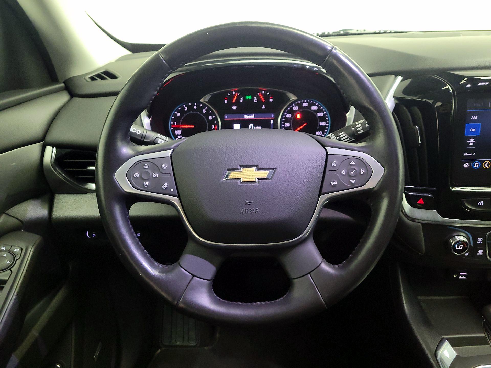 Thumbnail: 2021 Chevrolet Traverse - 10