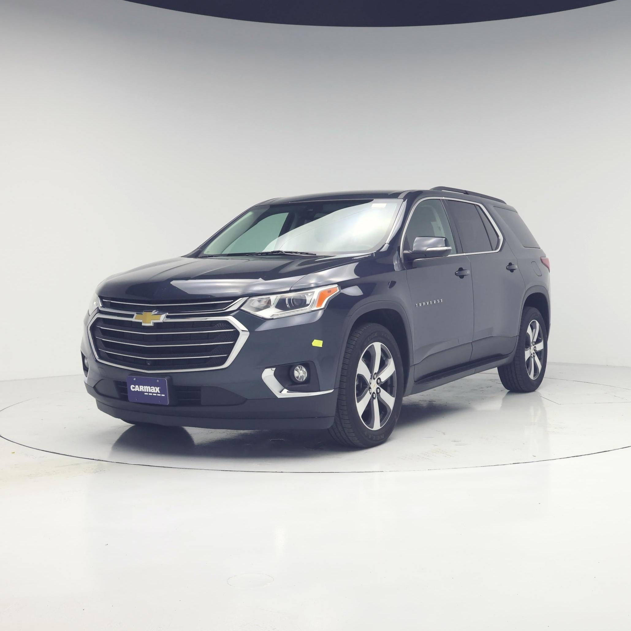 Thumbnail: 2021 Chevrolet Traverse - 4