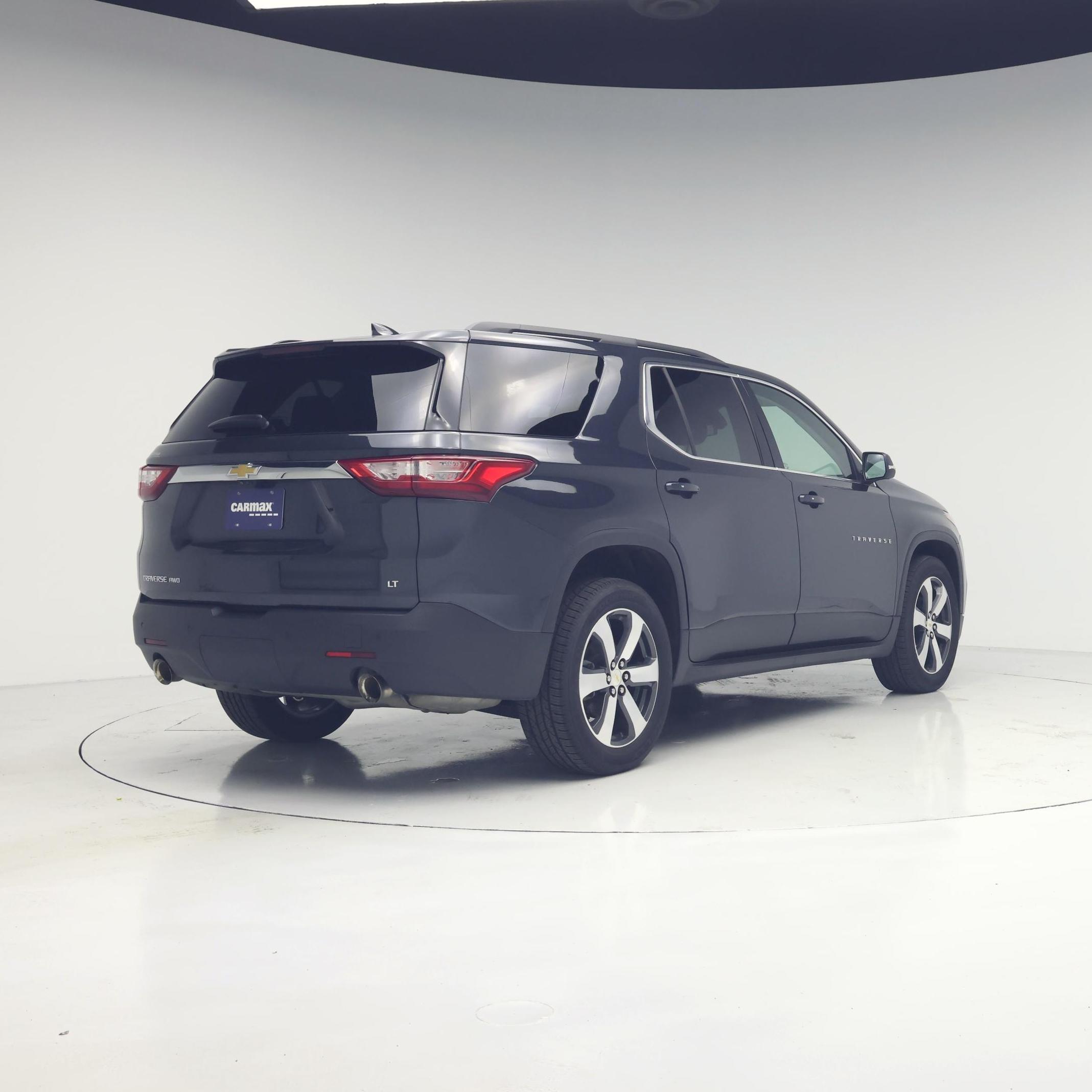 Thumbnail: 2021 Chevrolet Traverse - 8