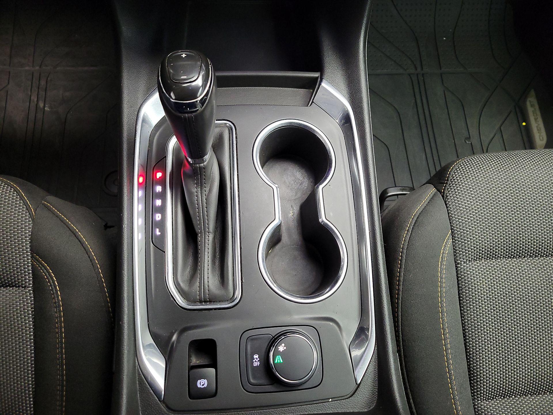 Thumbnail: 2019 Chevrolet Traverse - 16