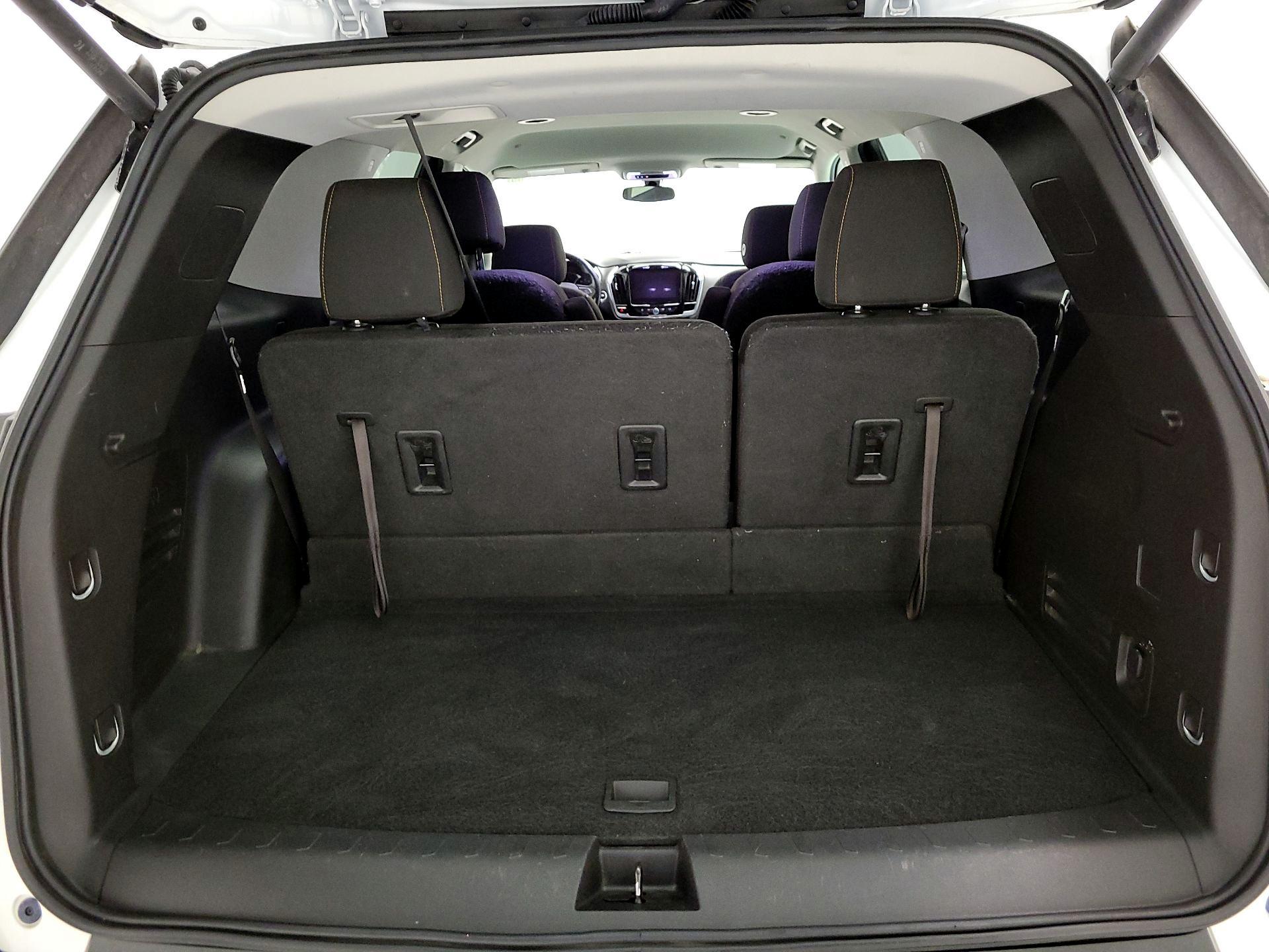 Thumbnail: 2019 Chevrolet Traverse - 20