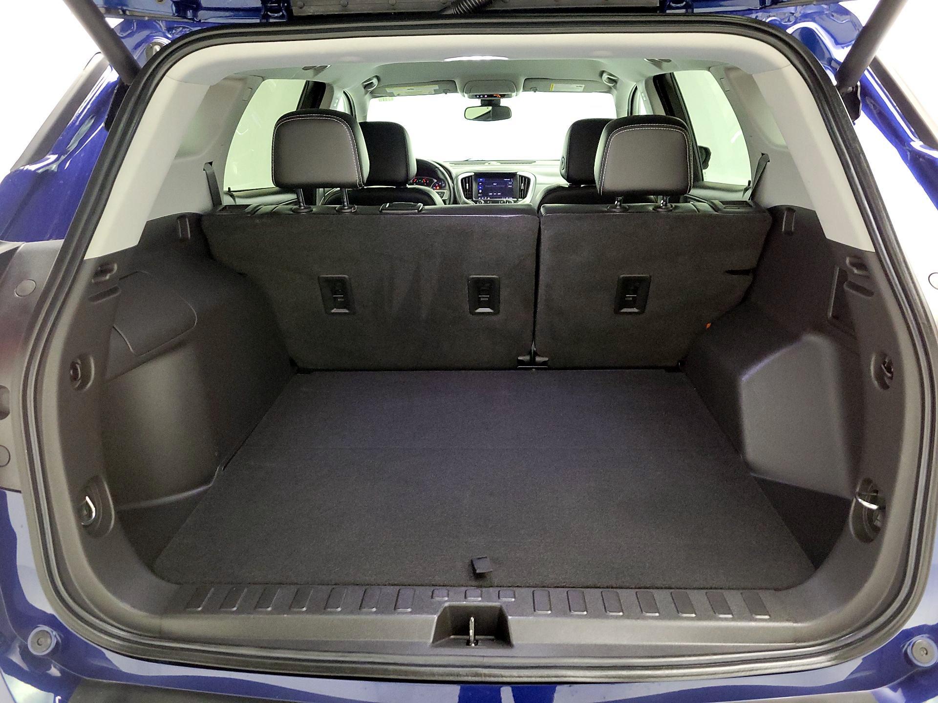 Thumbnail: 2022 GMC Terrain - 16