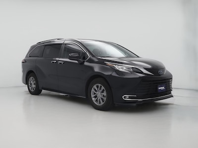 2022 Toyota Sienna Hybrid XLE