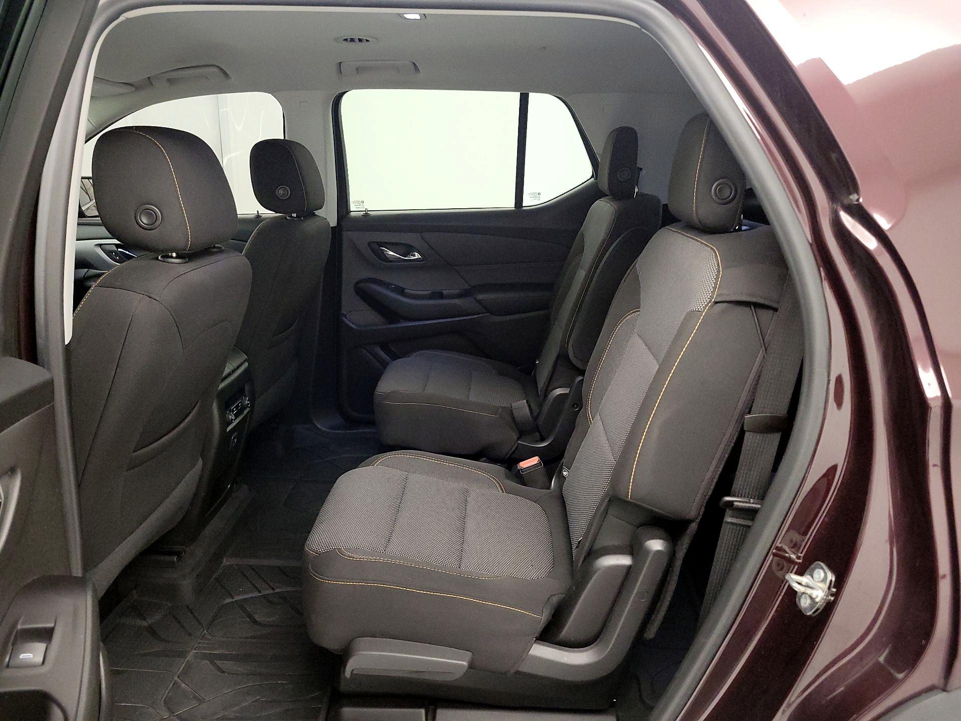 Thumbnail: 2018 Chevrolet Traverse - 19